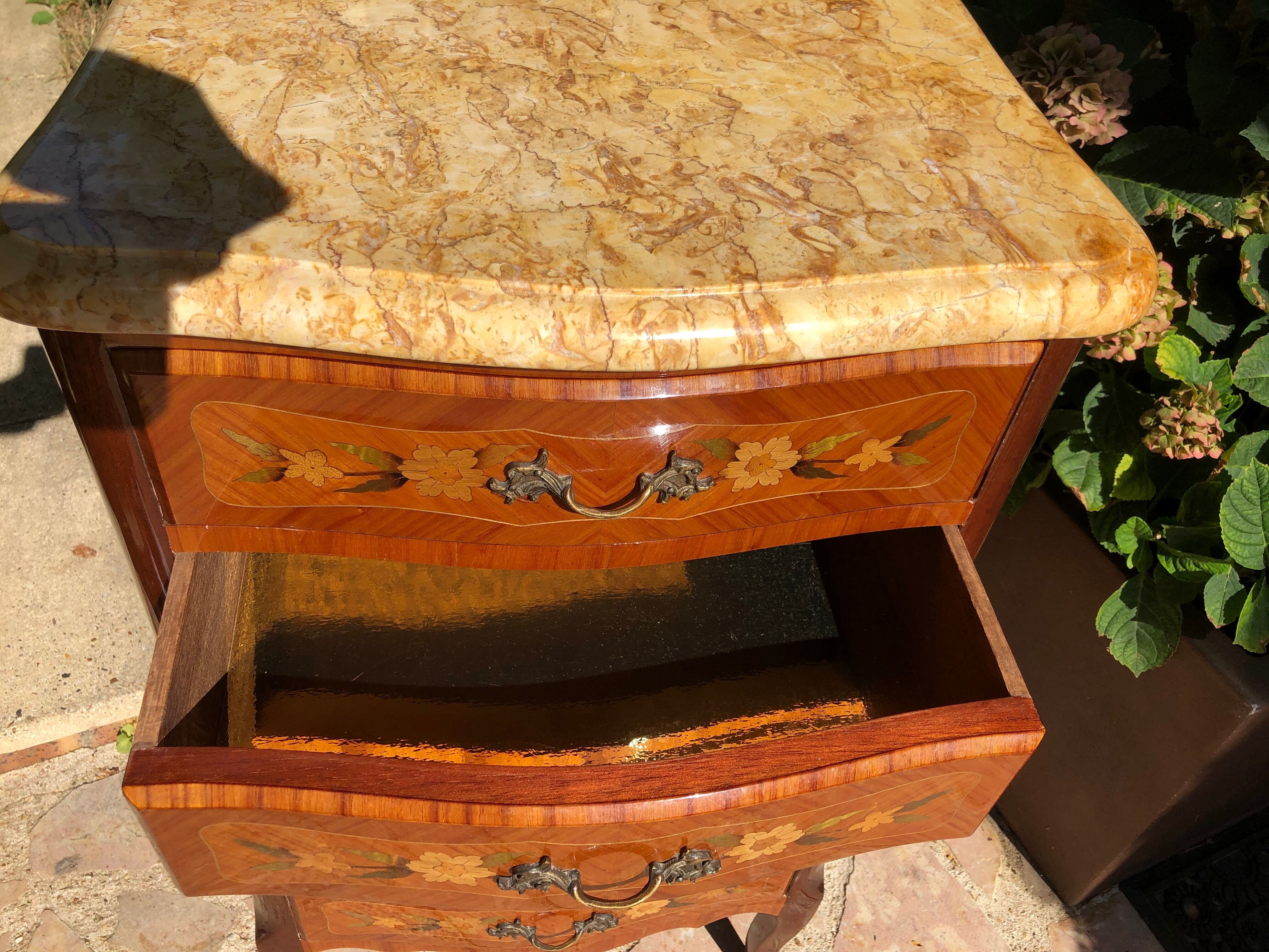 Chiffonnier marked Louis XV