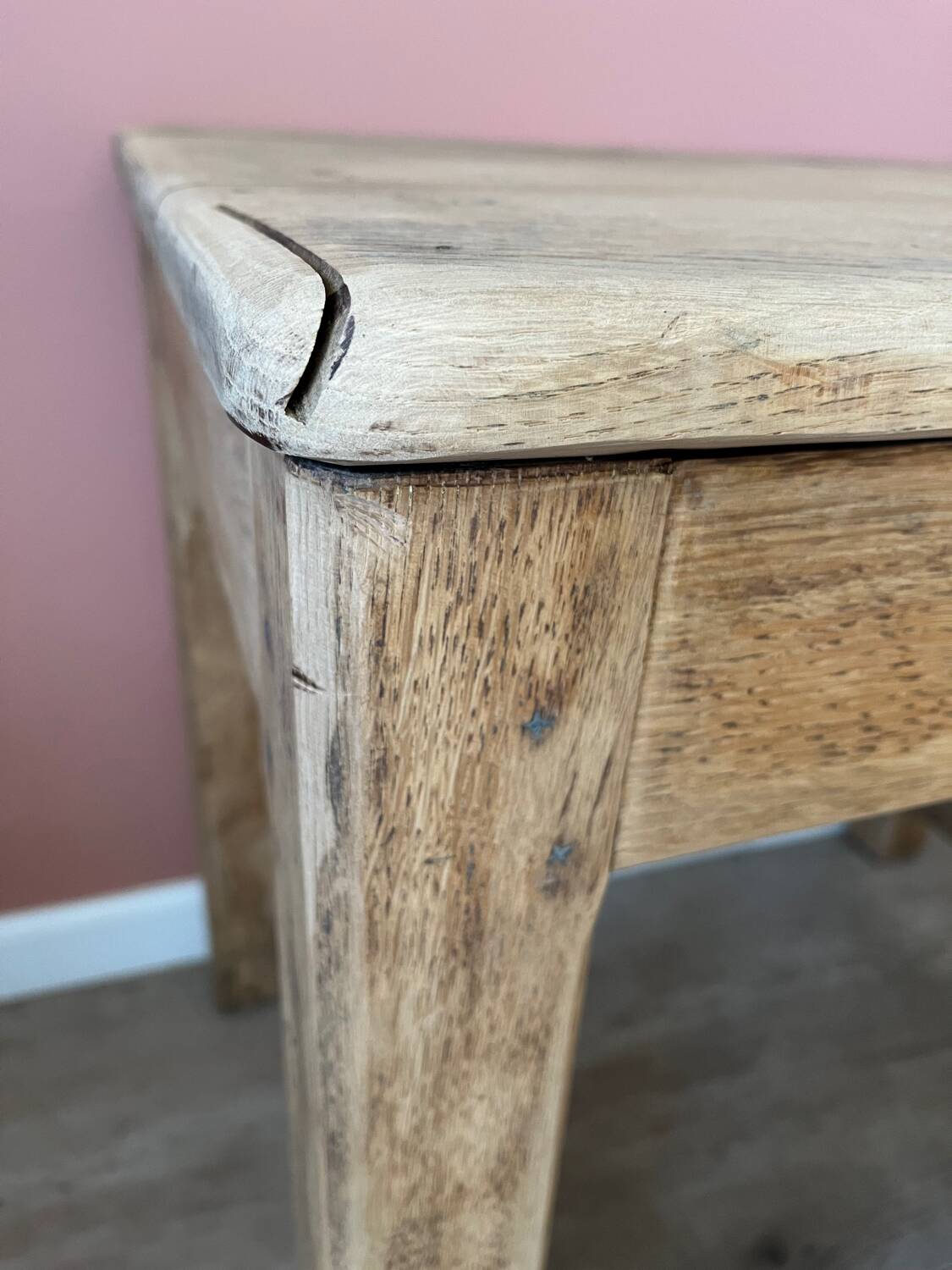 Small workbench made of solid oak