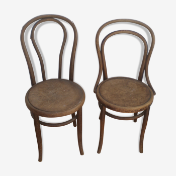 Lot de 2 chaises bistrot en bois tourné