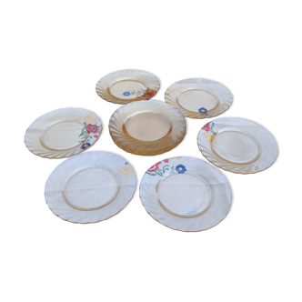 Set of 12 Arcoroc dessert plates