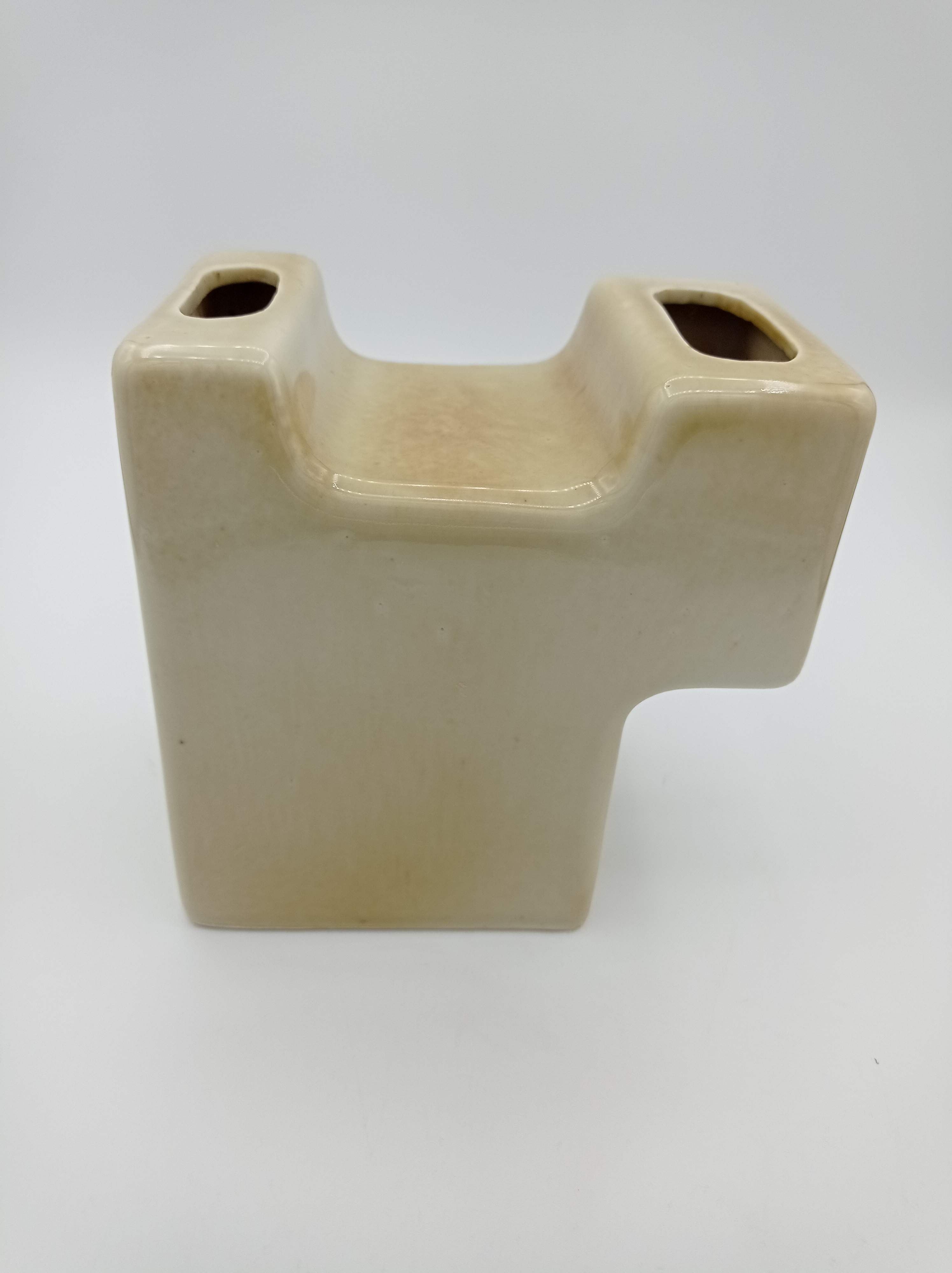 Ceramic geometric vase