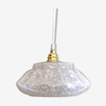 White Clichy glass suspension