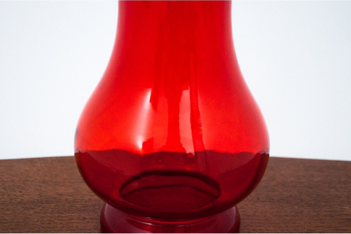 Red midcentury glass vase, Poland, 1970s