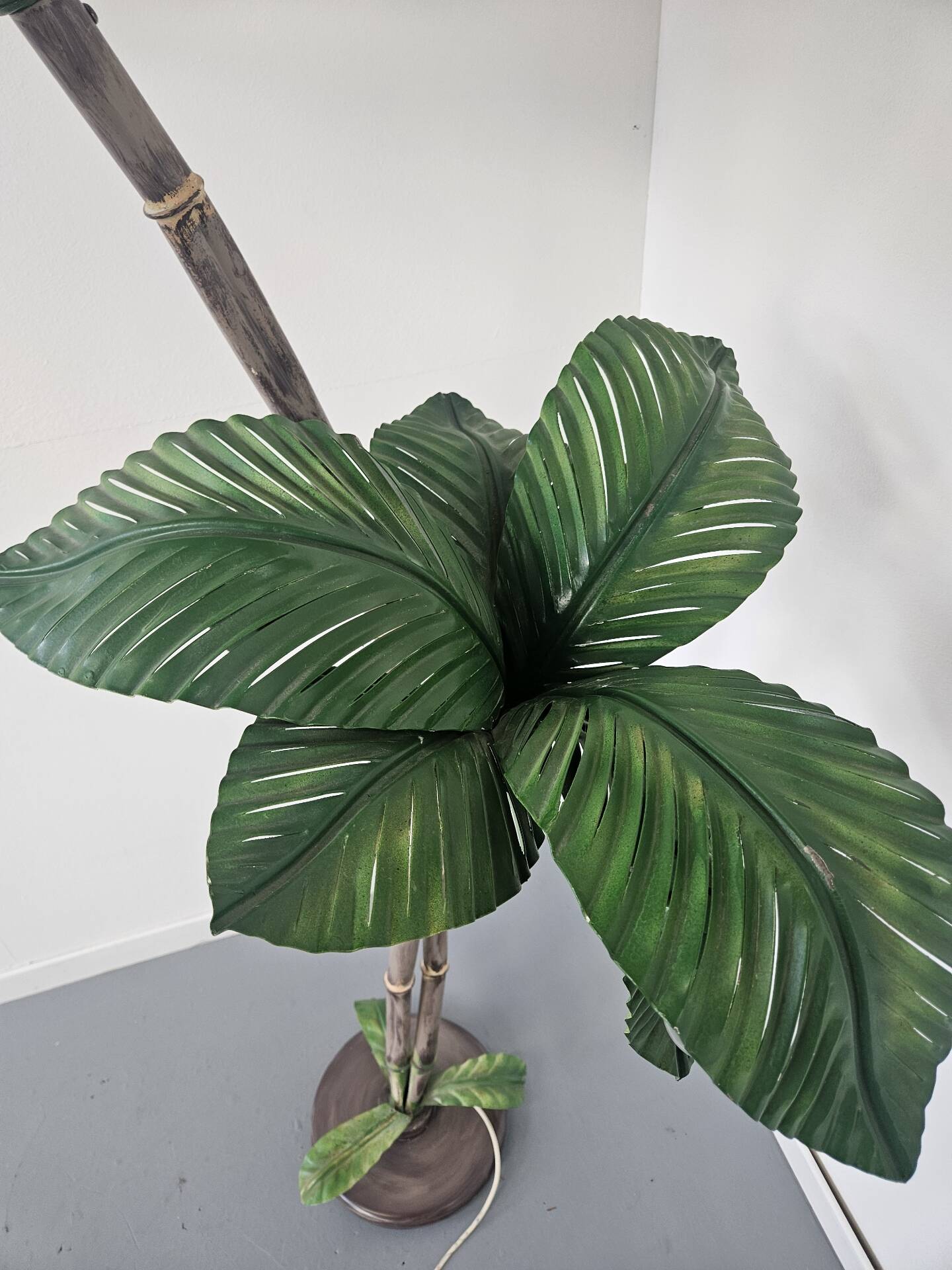 "Palm Tree" floor lamp attributed to Sergio Terzani, 1970s.