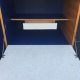 Élégante armoire en chêne