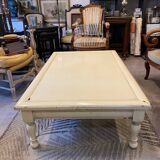 Living room coffee table in rectangular lacquer wood in straw yellow color turned legs