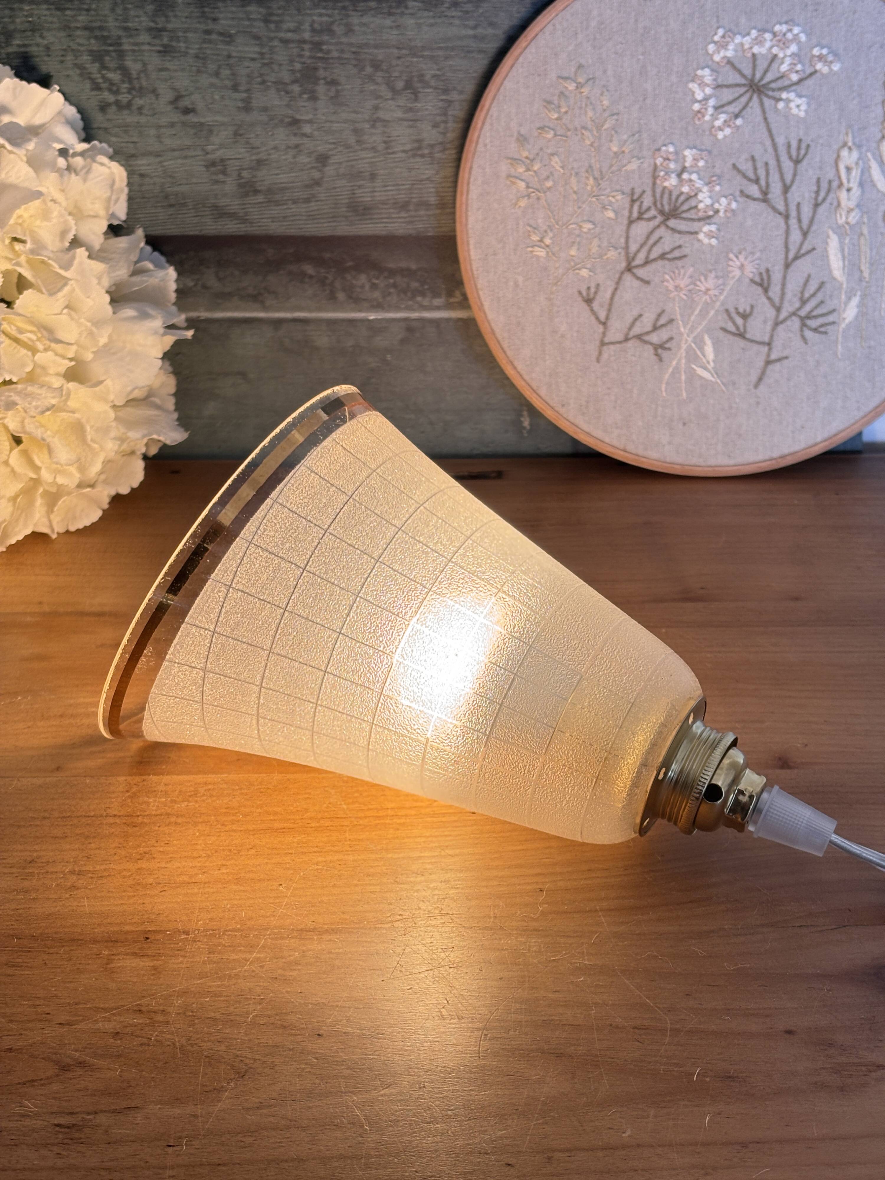 "Clara" portable lamp