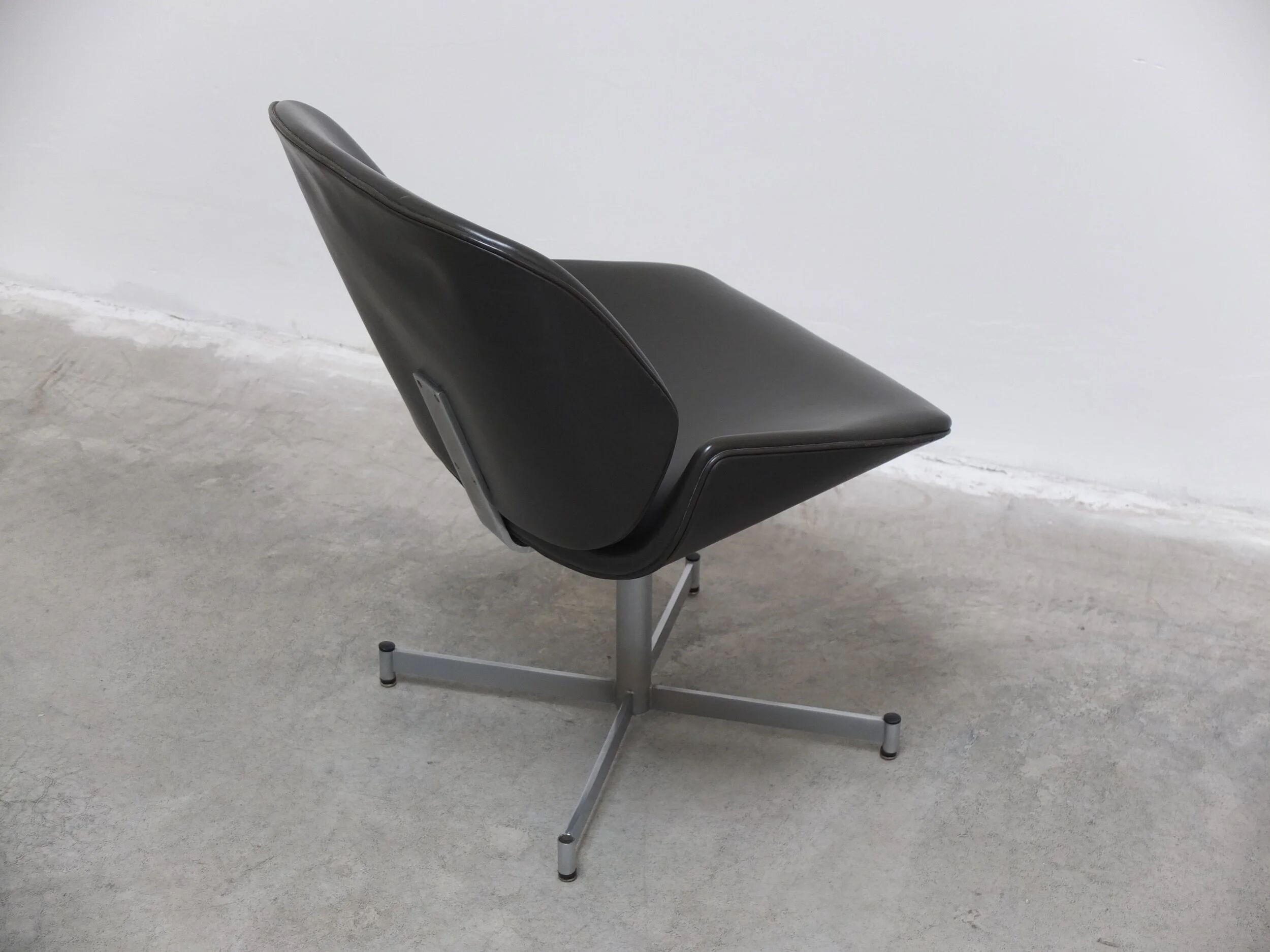 Mid-century 'Exquis' side chair by Geoffrey Harcourt for Artifort, 1967