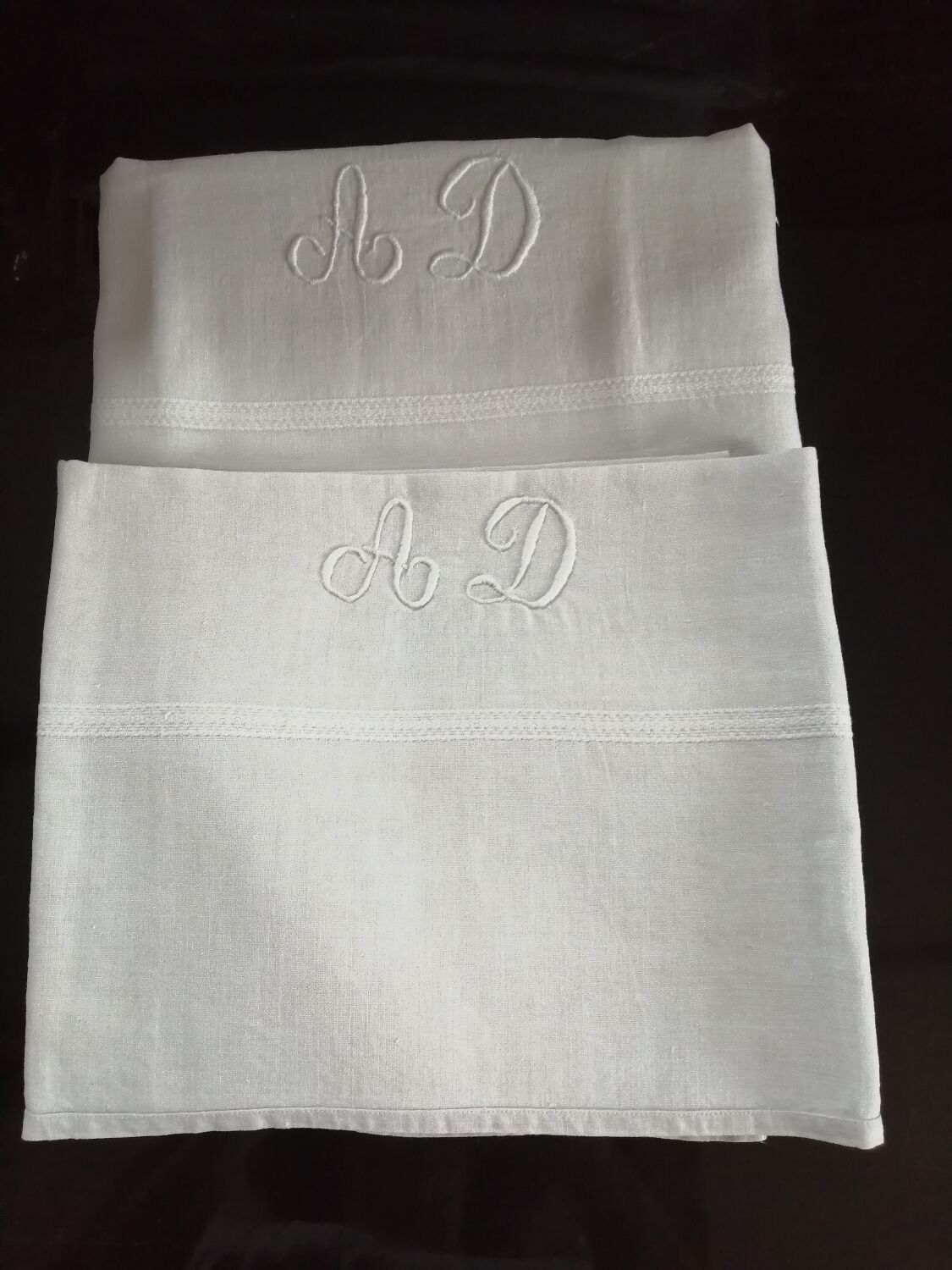 2 linen monogrammed napkins