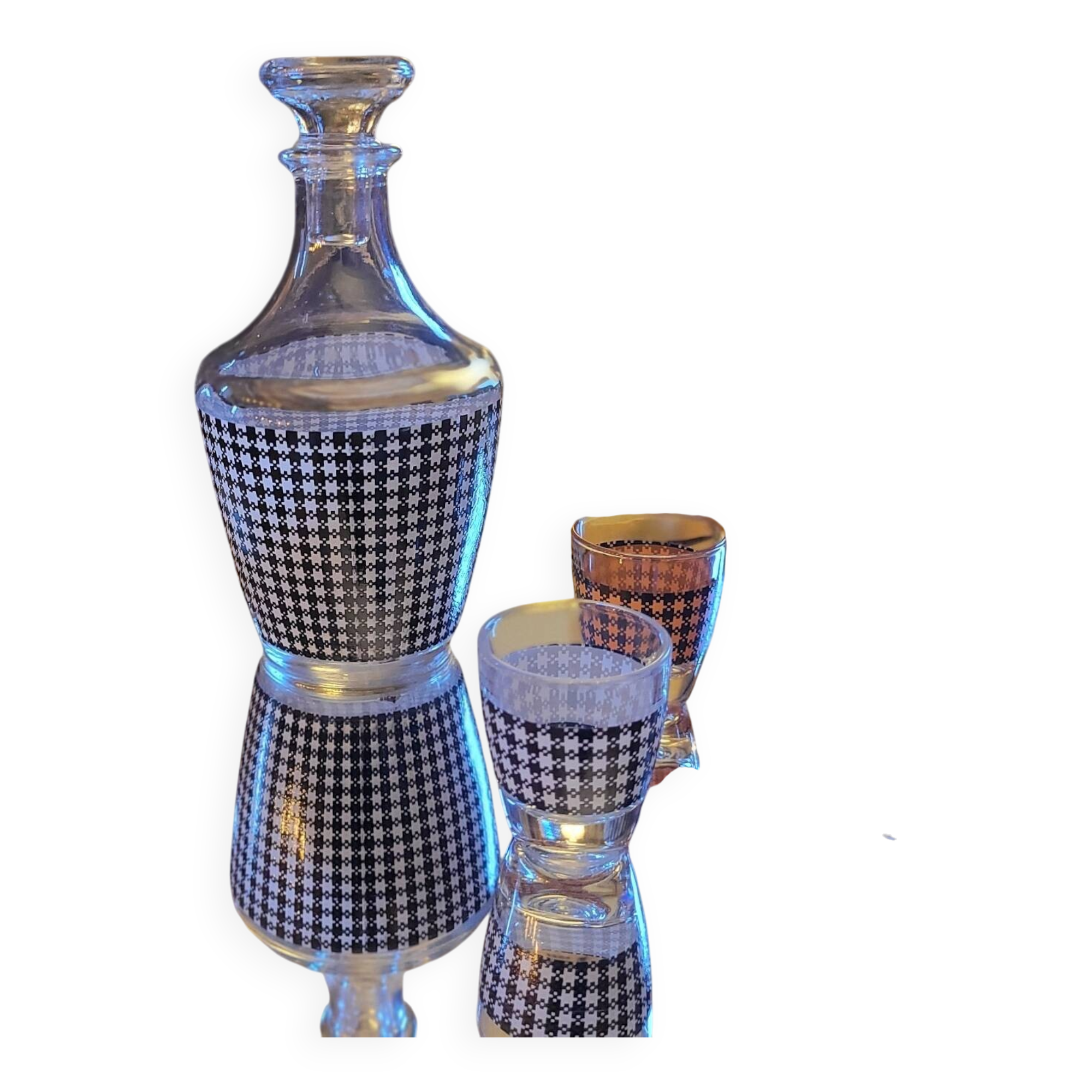 Geometric liqueur service from the 1960s.