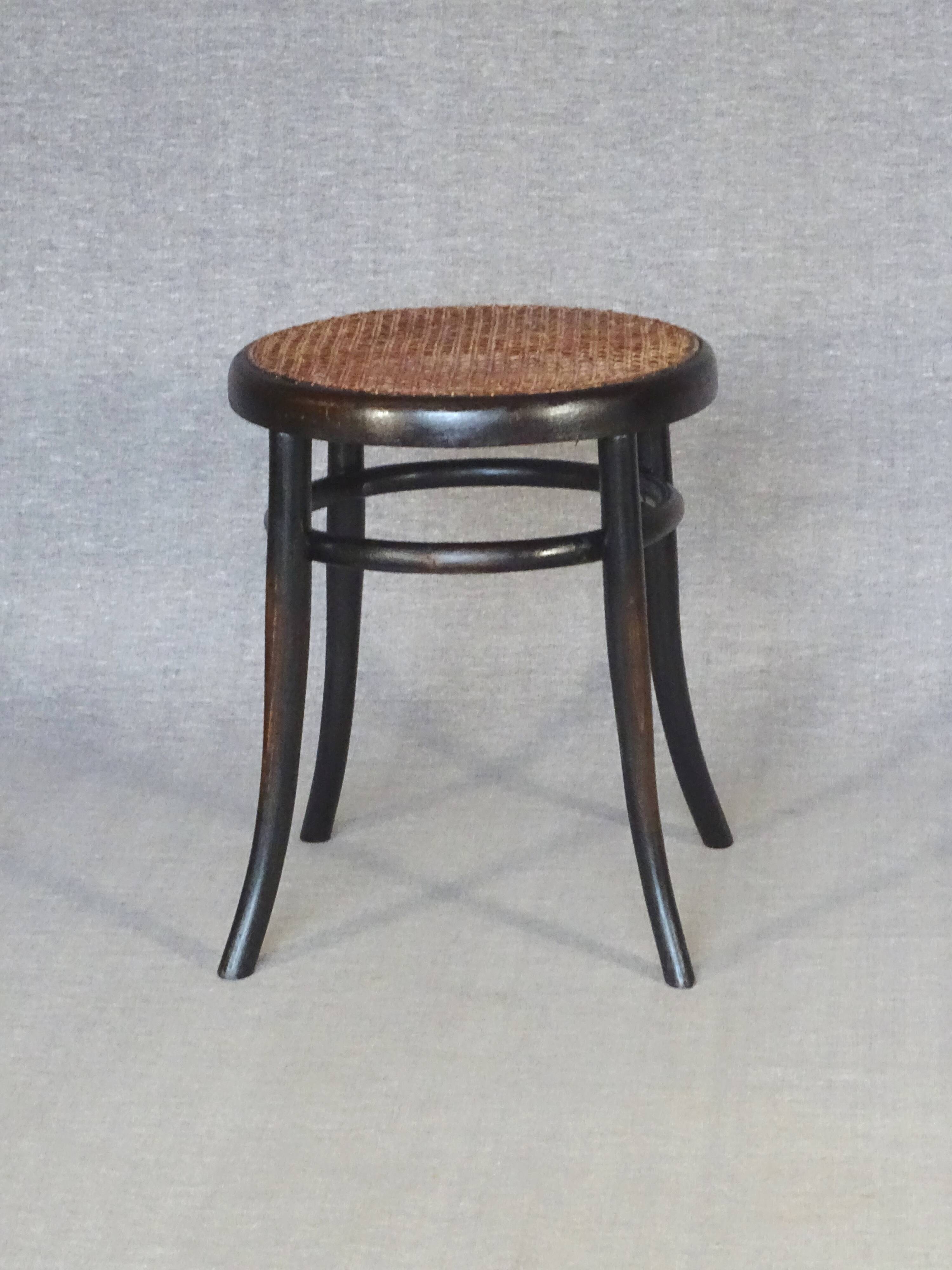 Tabouret bistrot en bois-courbé par LEBRUN, 1890, No Thonet