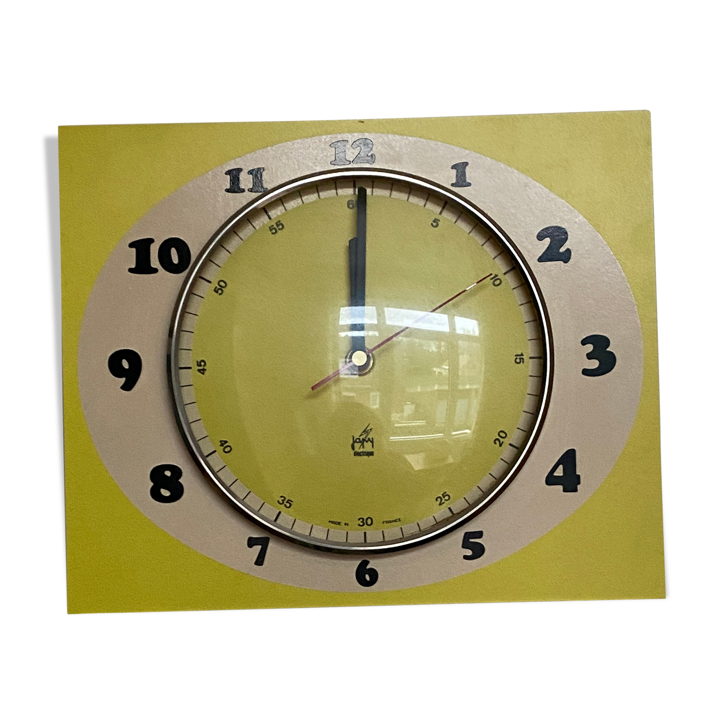 Vintage yellow JAPY pendulum