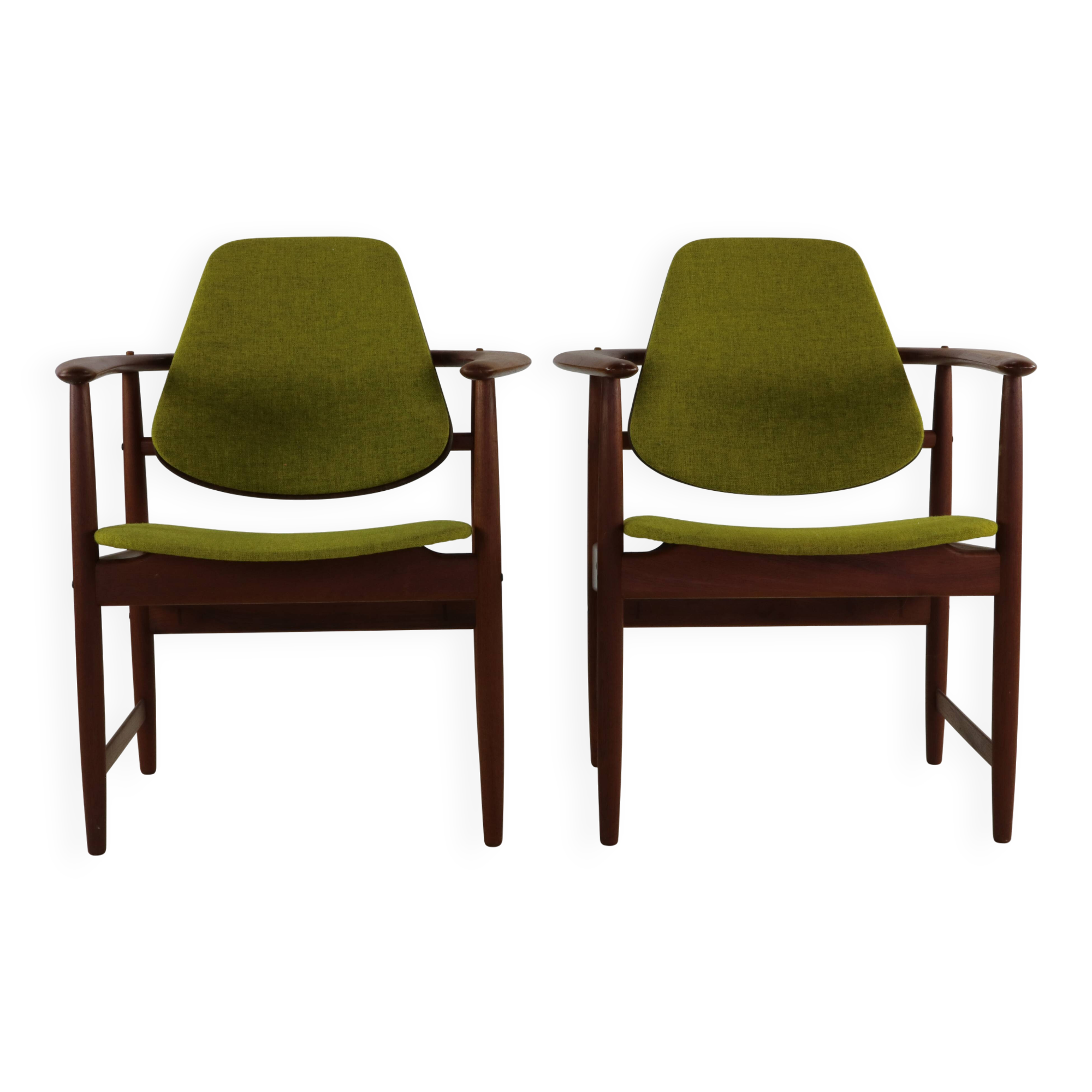 Two Danish design lounge arm chairs by Arne Hovmand Olsen