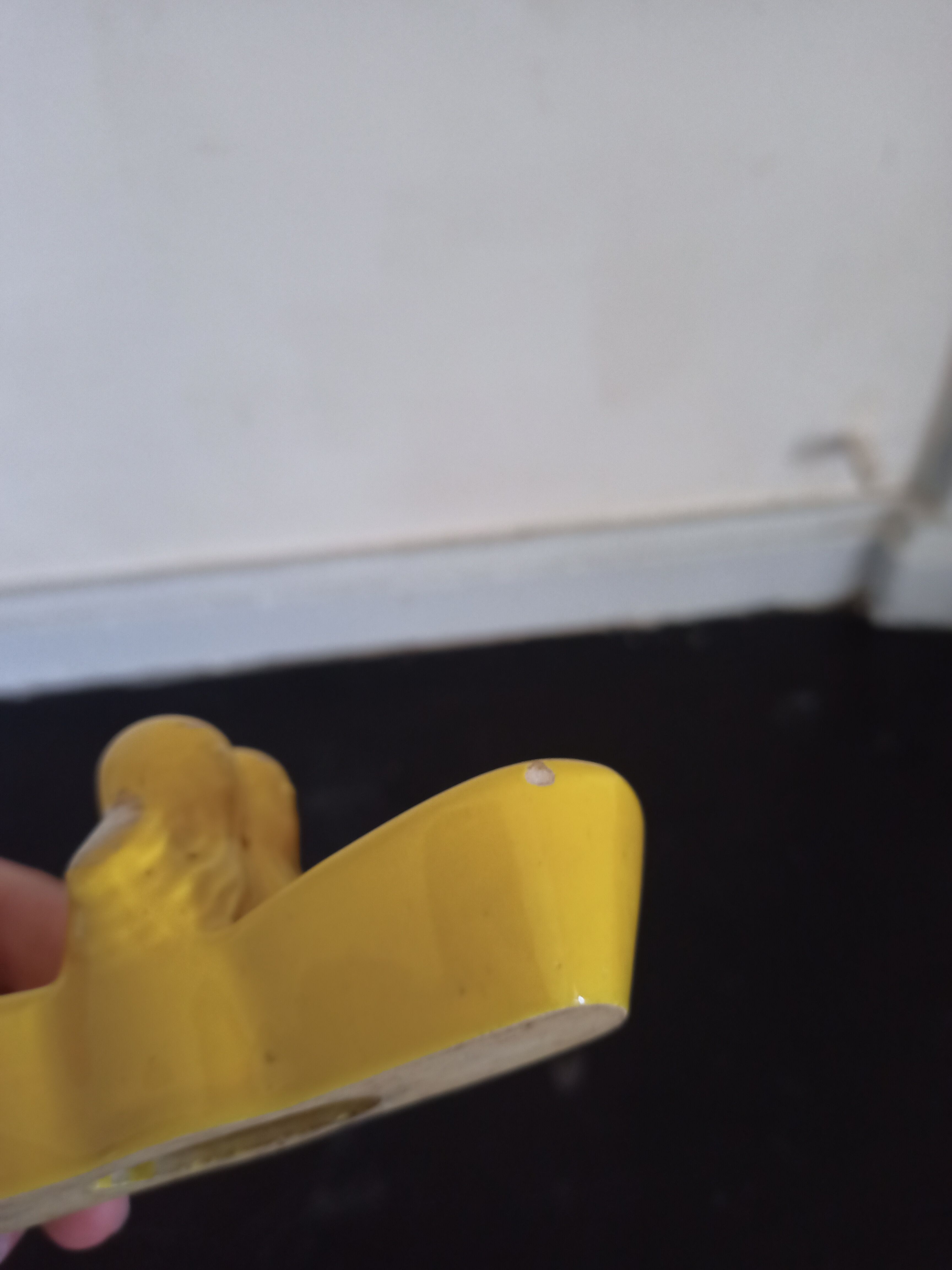 Saleron in yellow earthenware birds Saint Clement style