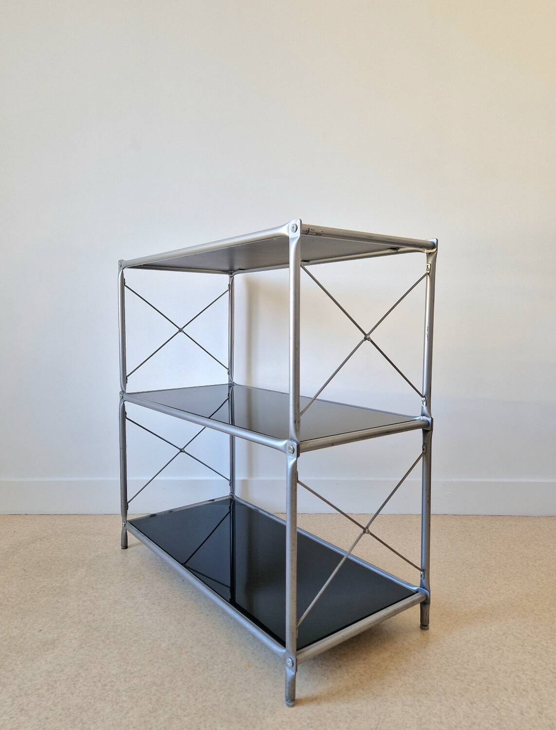 Ikea shelves by Polantis