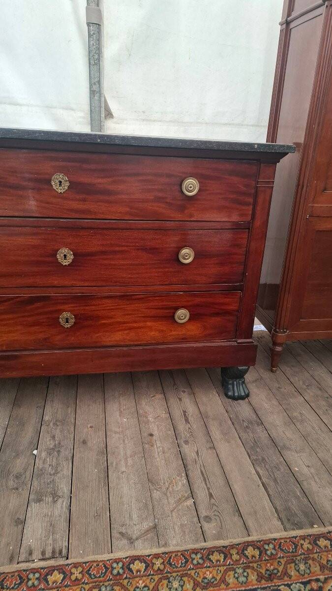 Mahogany chest of drawers from Egypt
