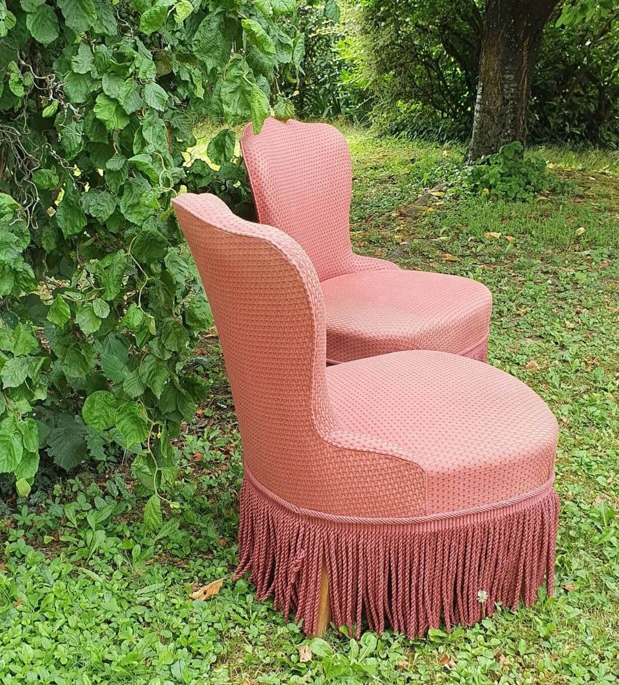 Pair of toad armchairs