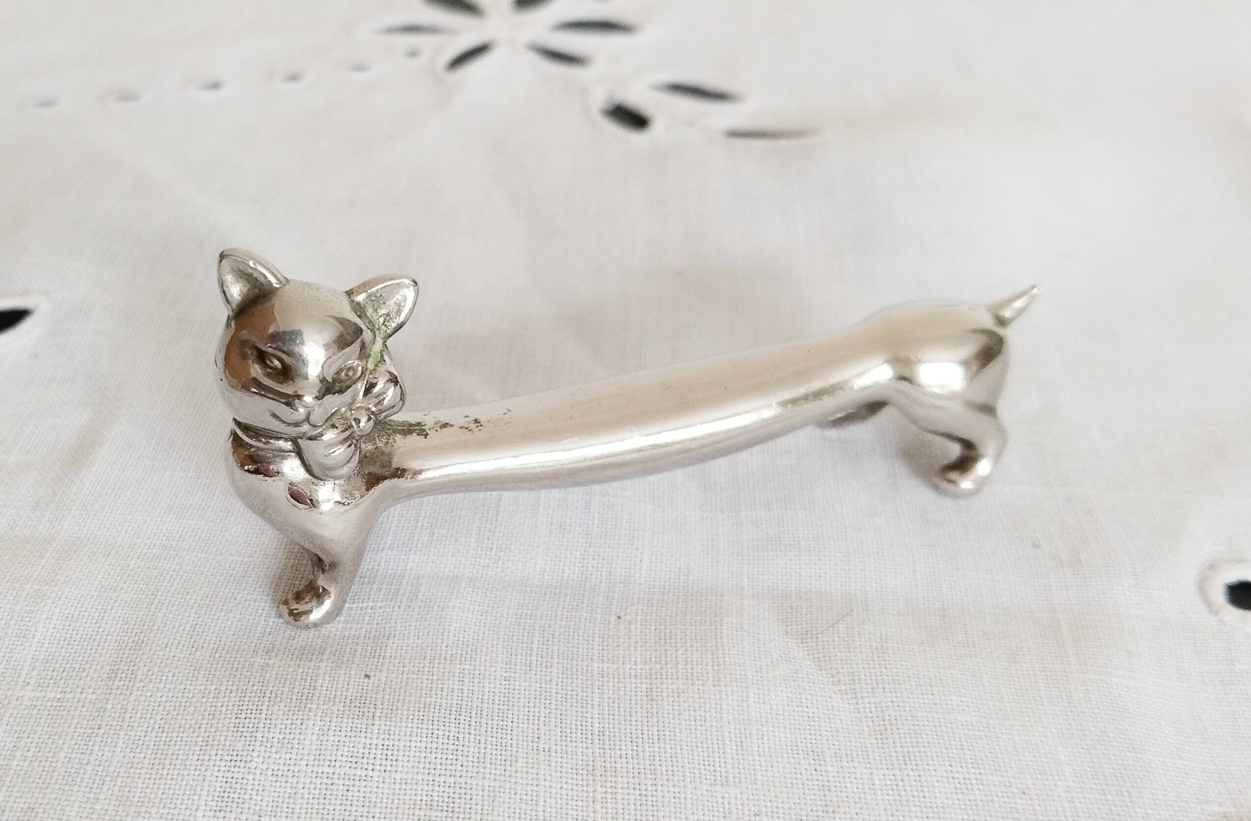 Porte-couteaux chat en métal argenté