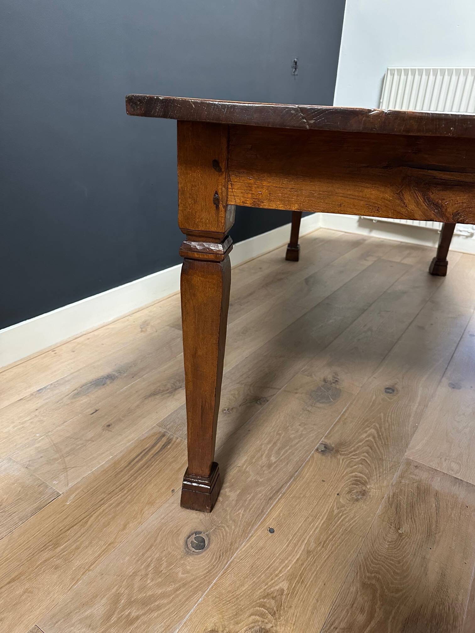 Table de ferme originale des Indes orientales néerlandaises