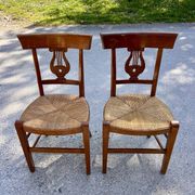 Duo chaise décor de Lyre