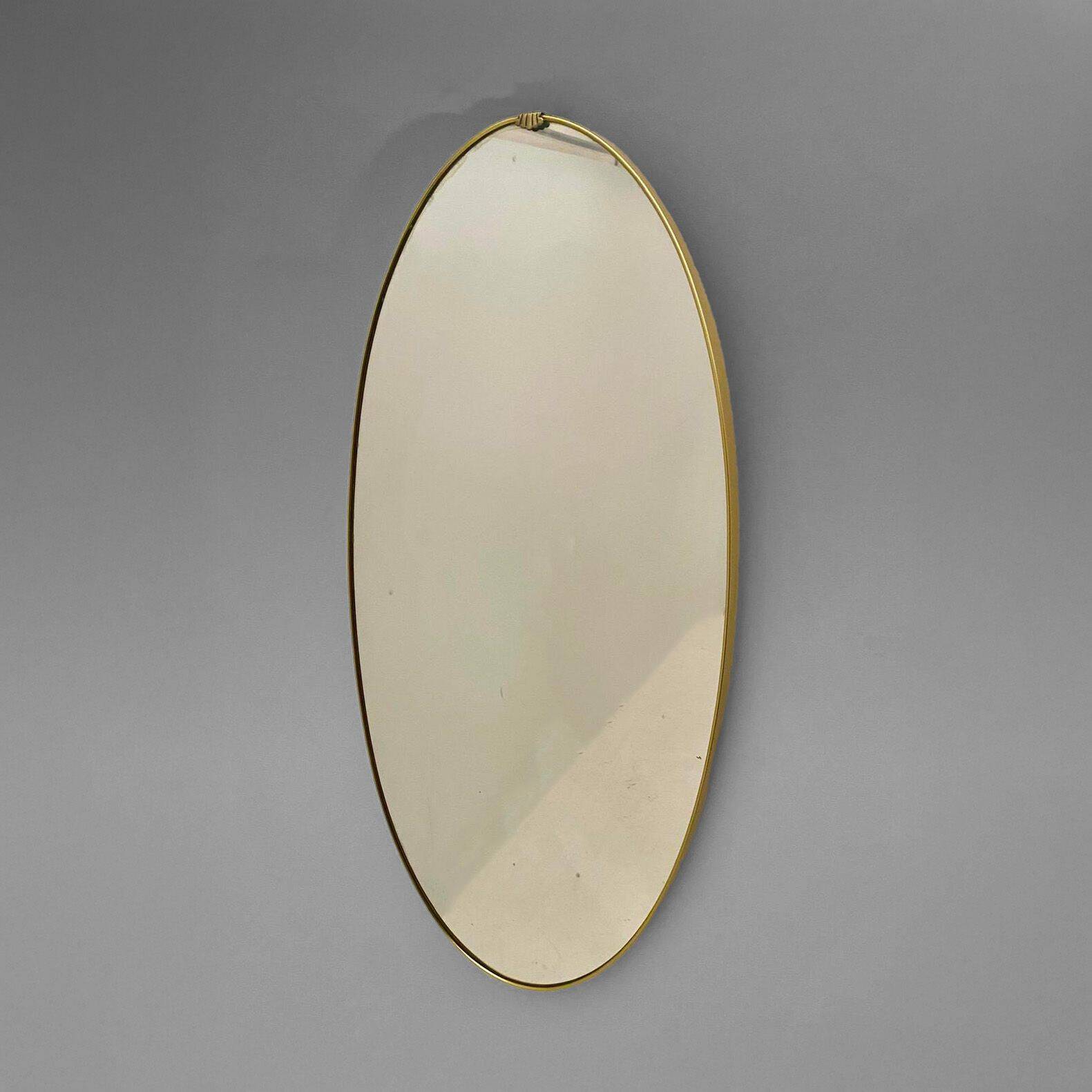 Miroir mural ovale vintage en laiton, Italie années 1950