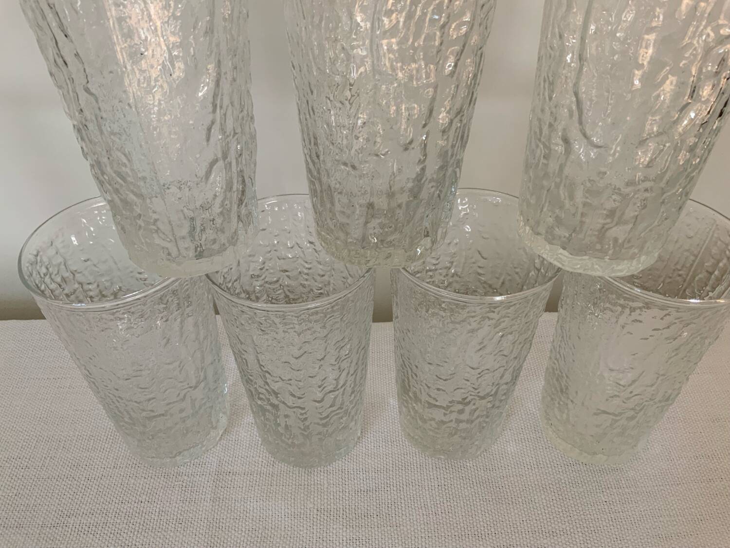 8 vintage glasses