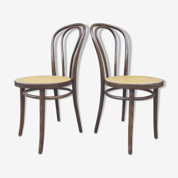 Pair of canned bistro chairs Thonet ZPM Radomsko in curved wood