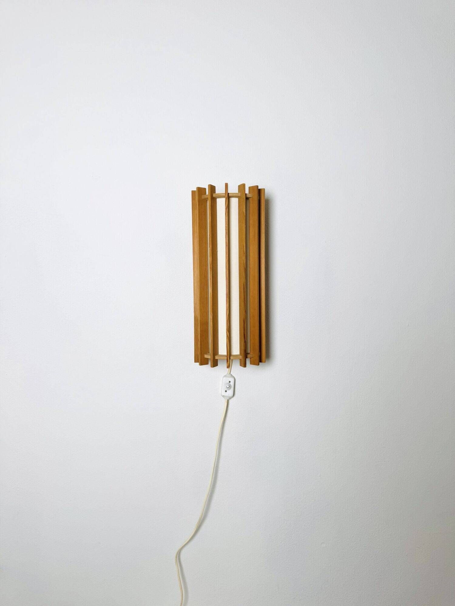 Tema Model Cylindrical Wall Lamp In Pine By Ib Fabiansen For Fog & Mørup, Denmark 1960S