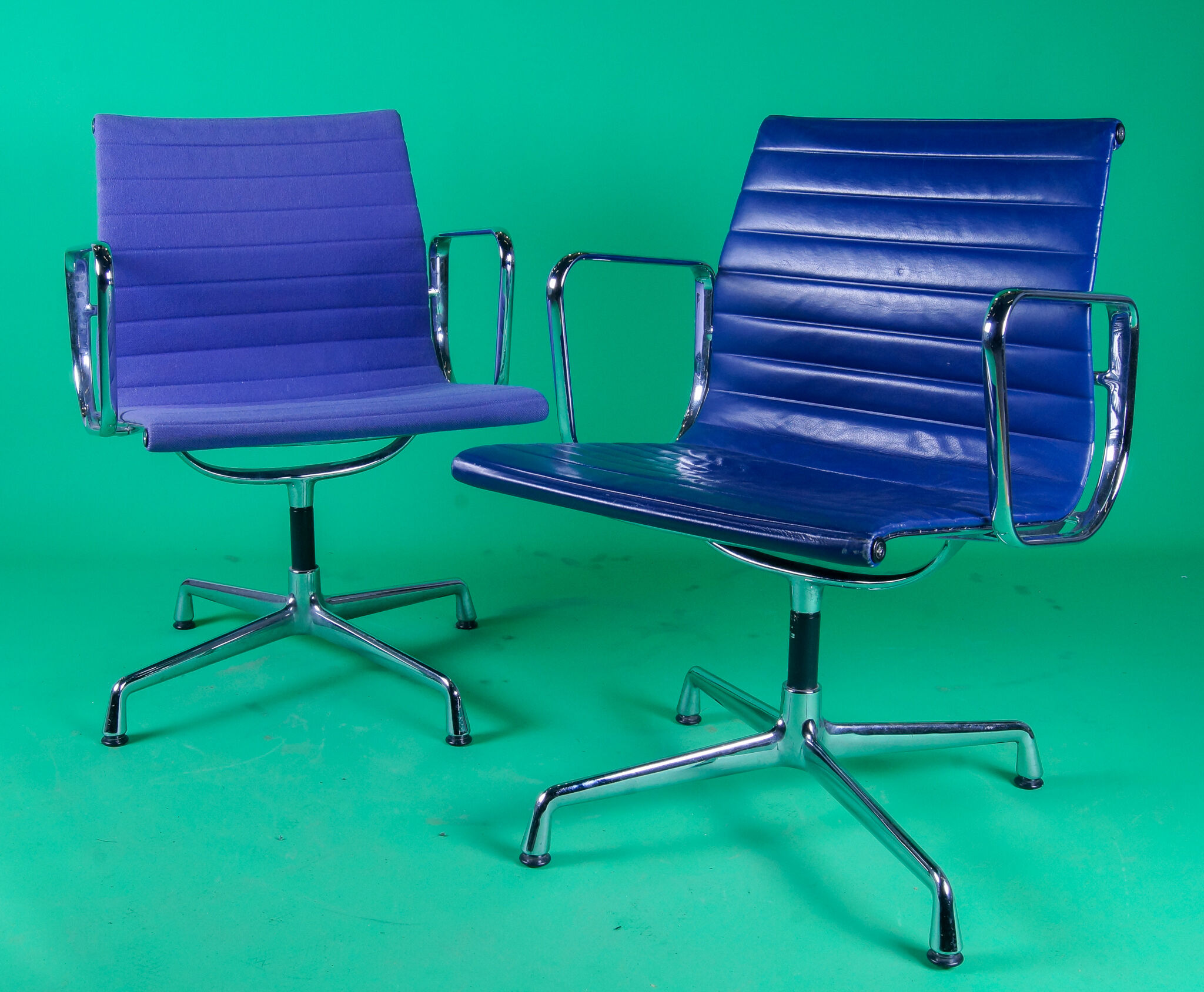 Set of 8 chairs model EA108 & EA107 by Charles and Ray Eales Vitra edition