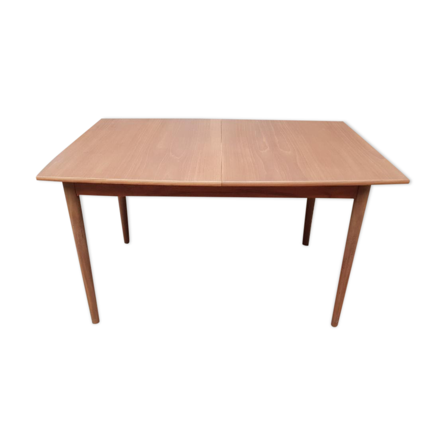 Scandinavian table extansible