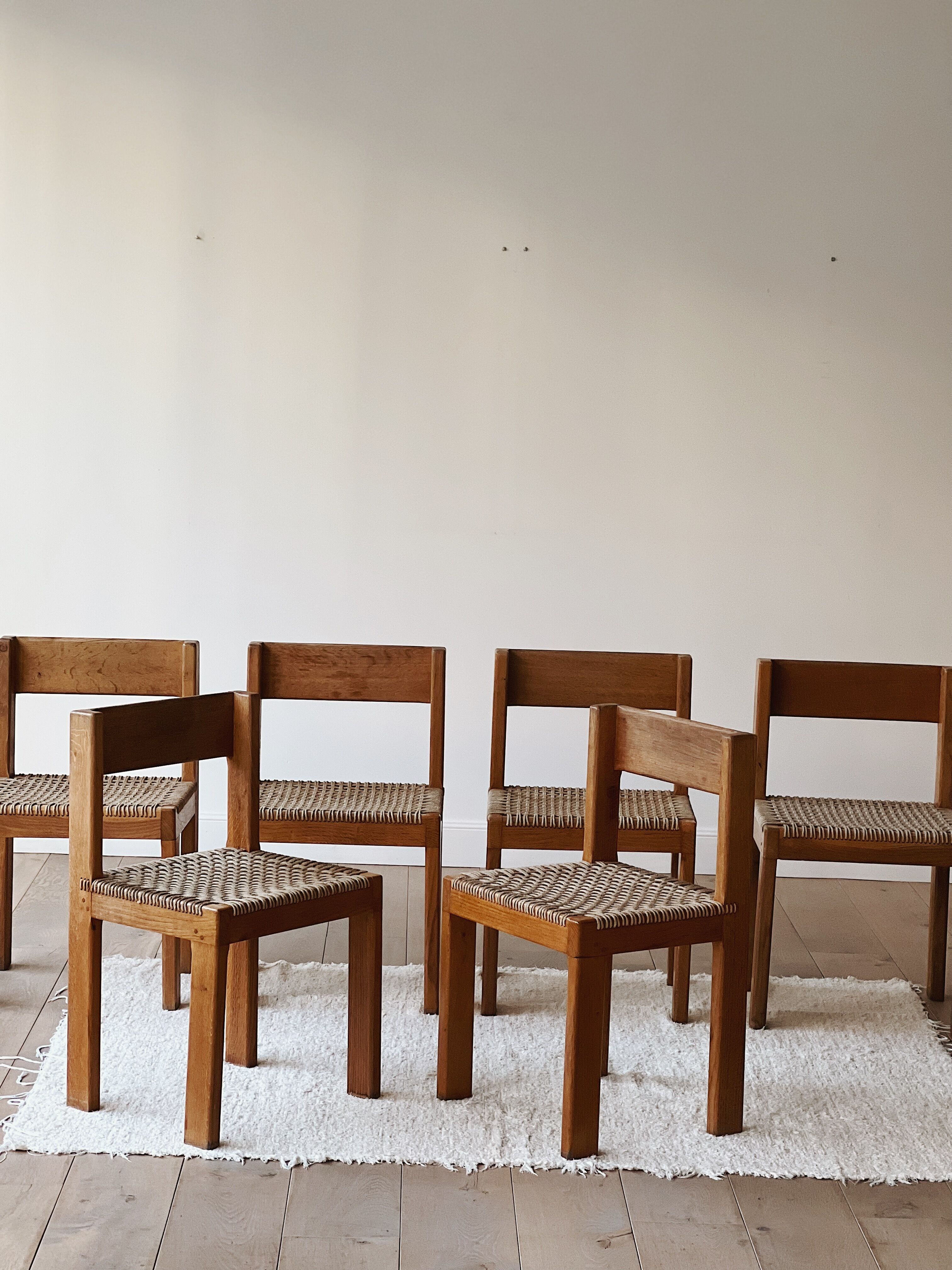 Set of 6 vintage chairs circa 60s