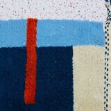 Handmade pure wool rug, size 150 x 250 cm.