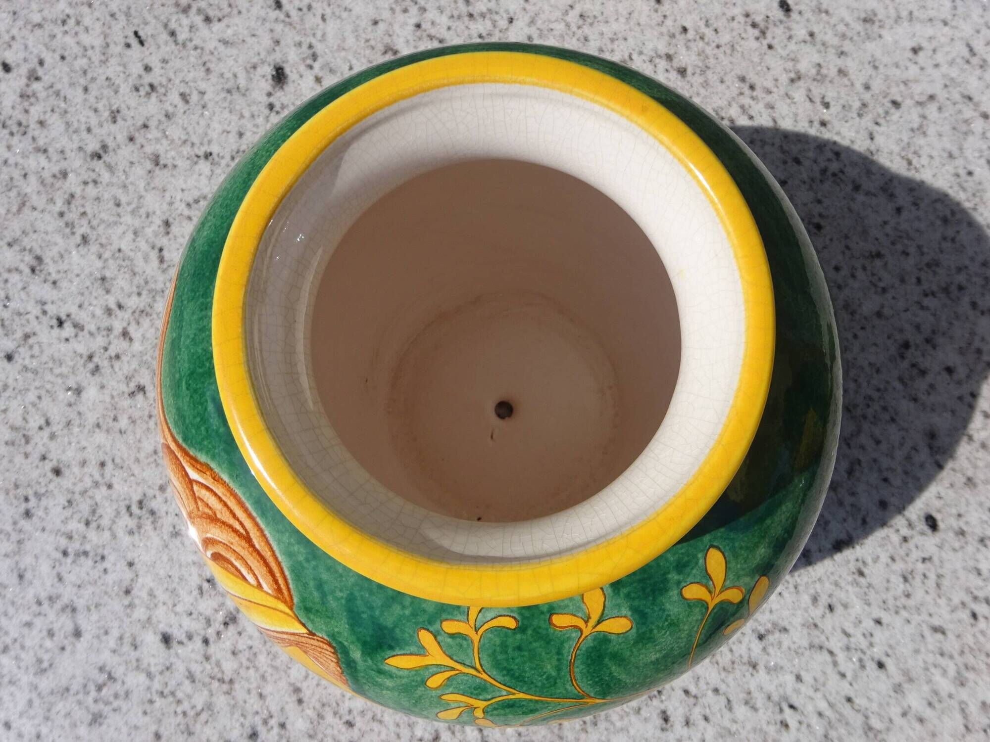 Ceramic lamp L. Drimmer with vase and matching plate.