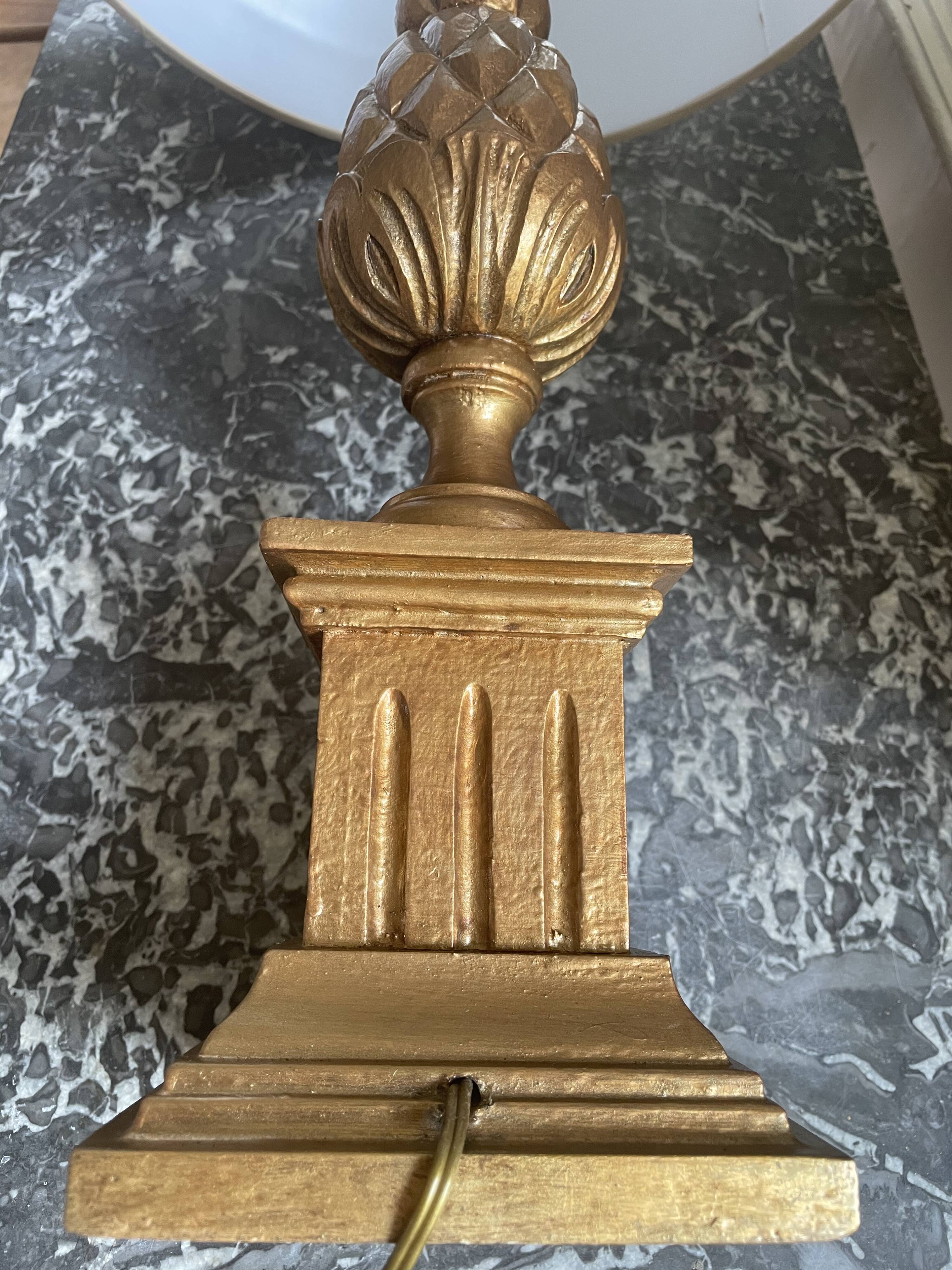Lampe en bois ananas années 70