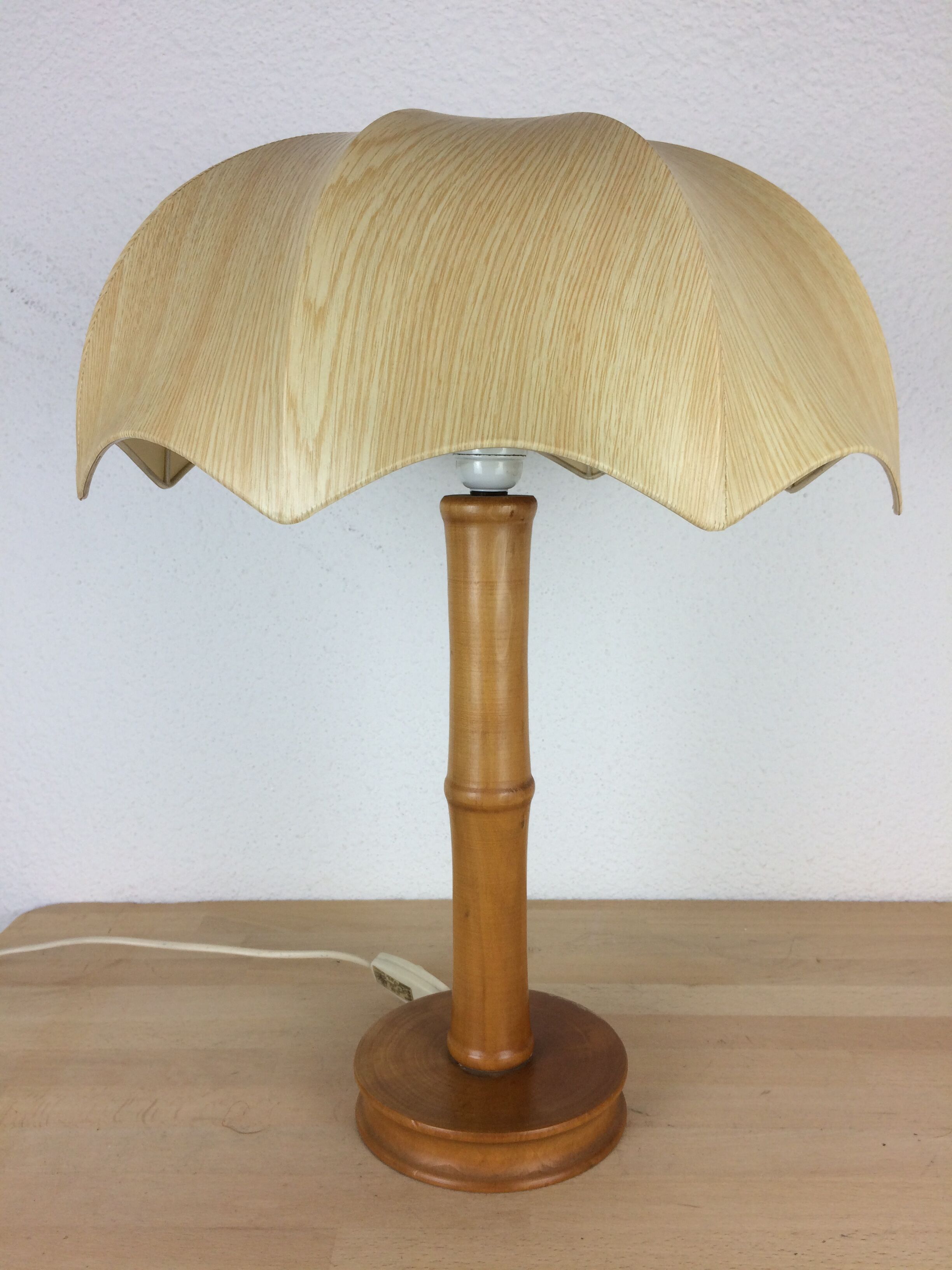 Bamboo effect wood lamp Jungle Chic style