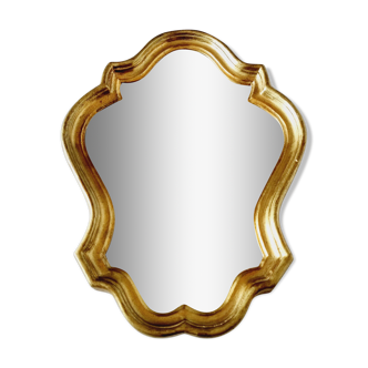 Miroir de style Louis XV avec cadre en bois doré