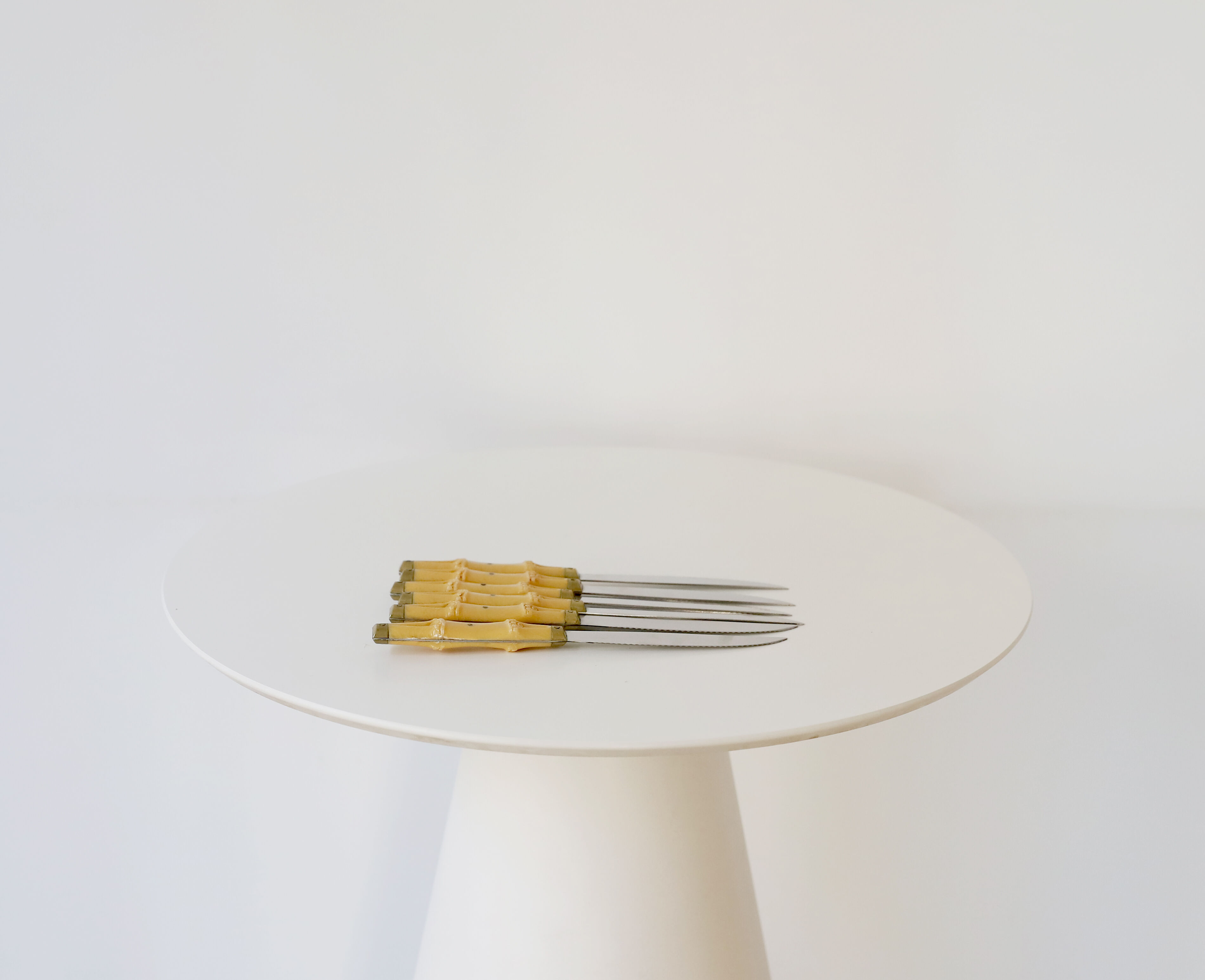 Luncheon of the Boating Party #01 — Box Le Monde Sauvage x Selency