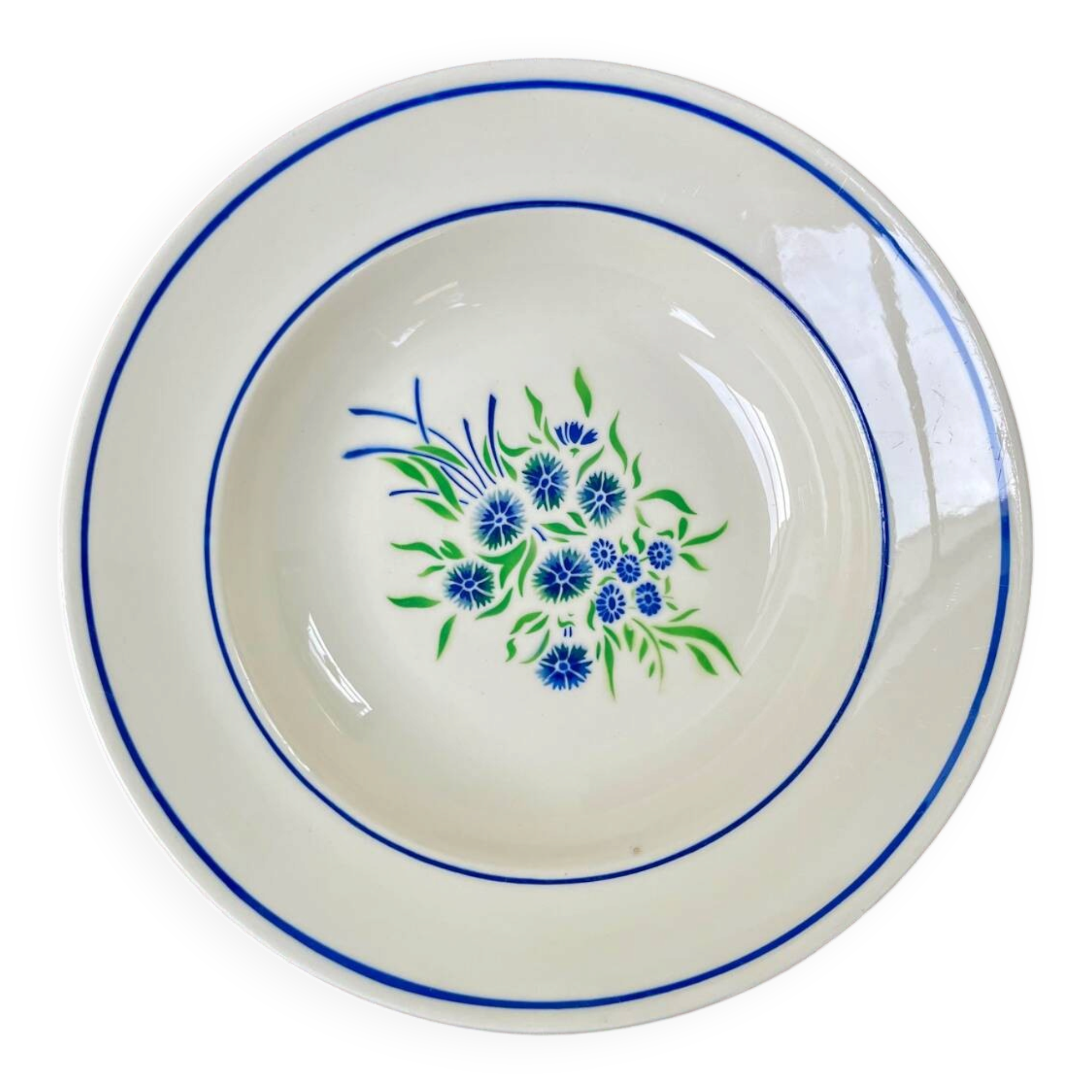Antique shallow dish in Badonviller earthenware.