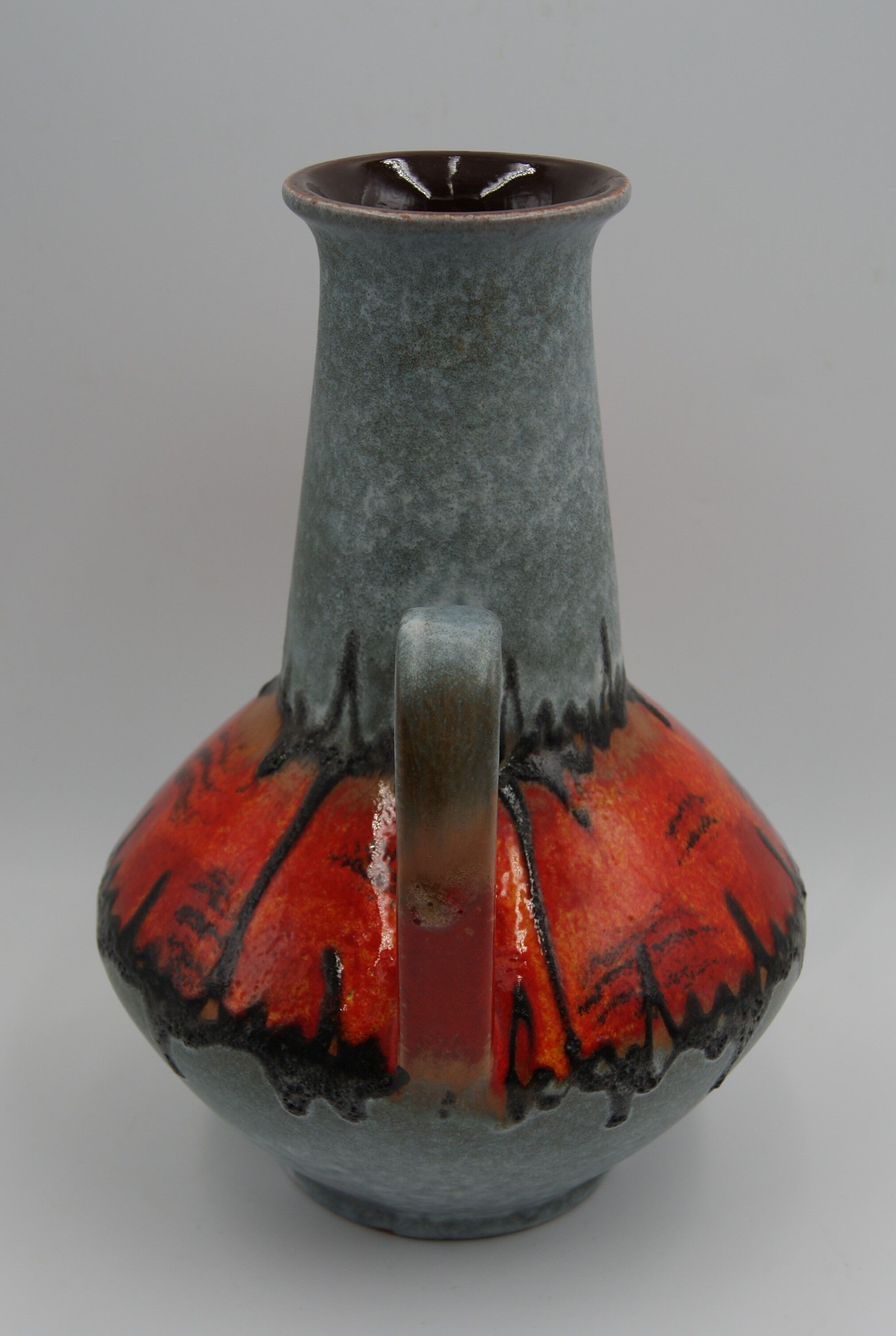 Ceramic vase Fat Lava 1 handle Carstens Germany