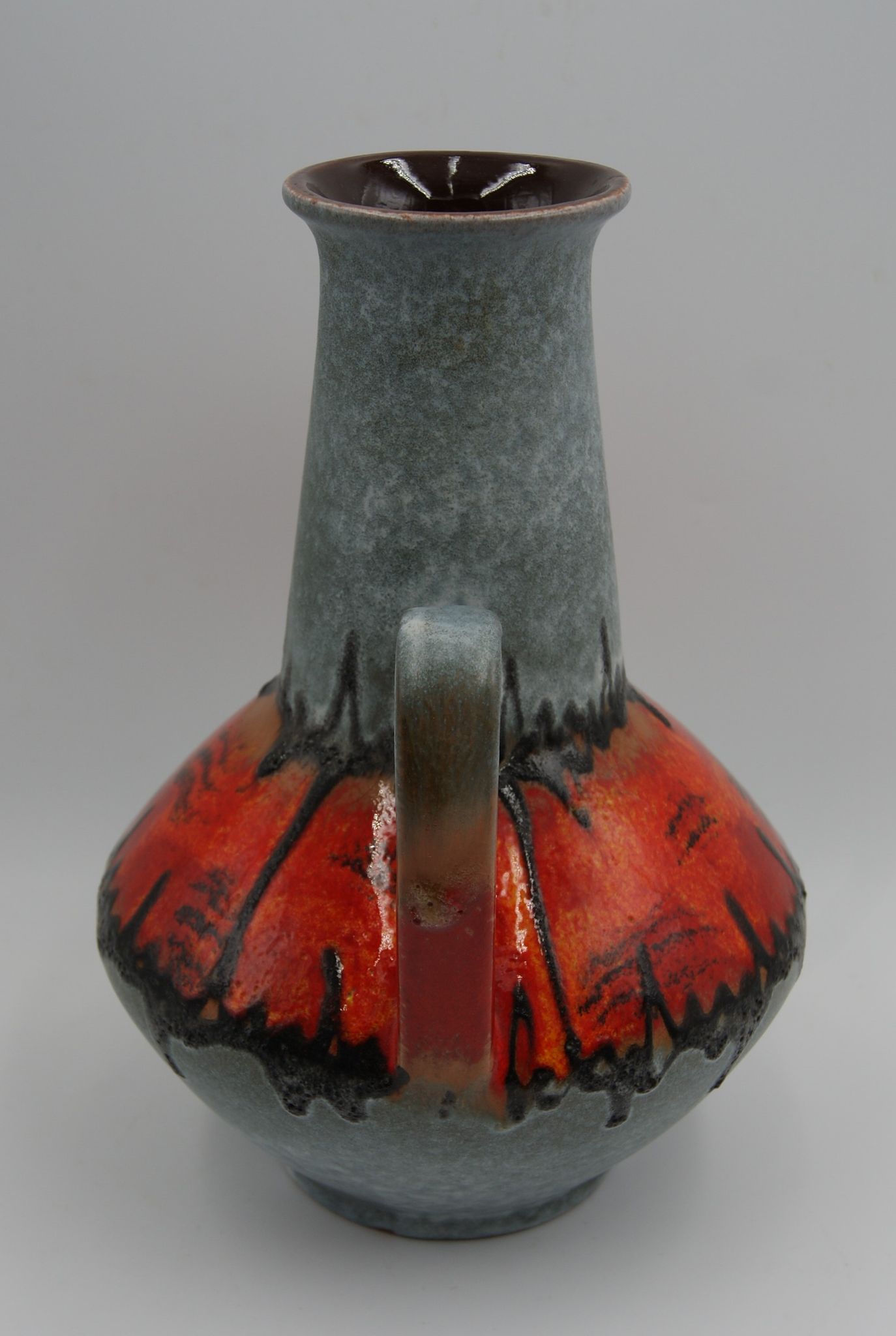 Ceramic vase Fat Lava 1 handle Carstens Germany