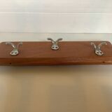 Wooden tea towel holder three double aluminum hooks