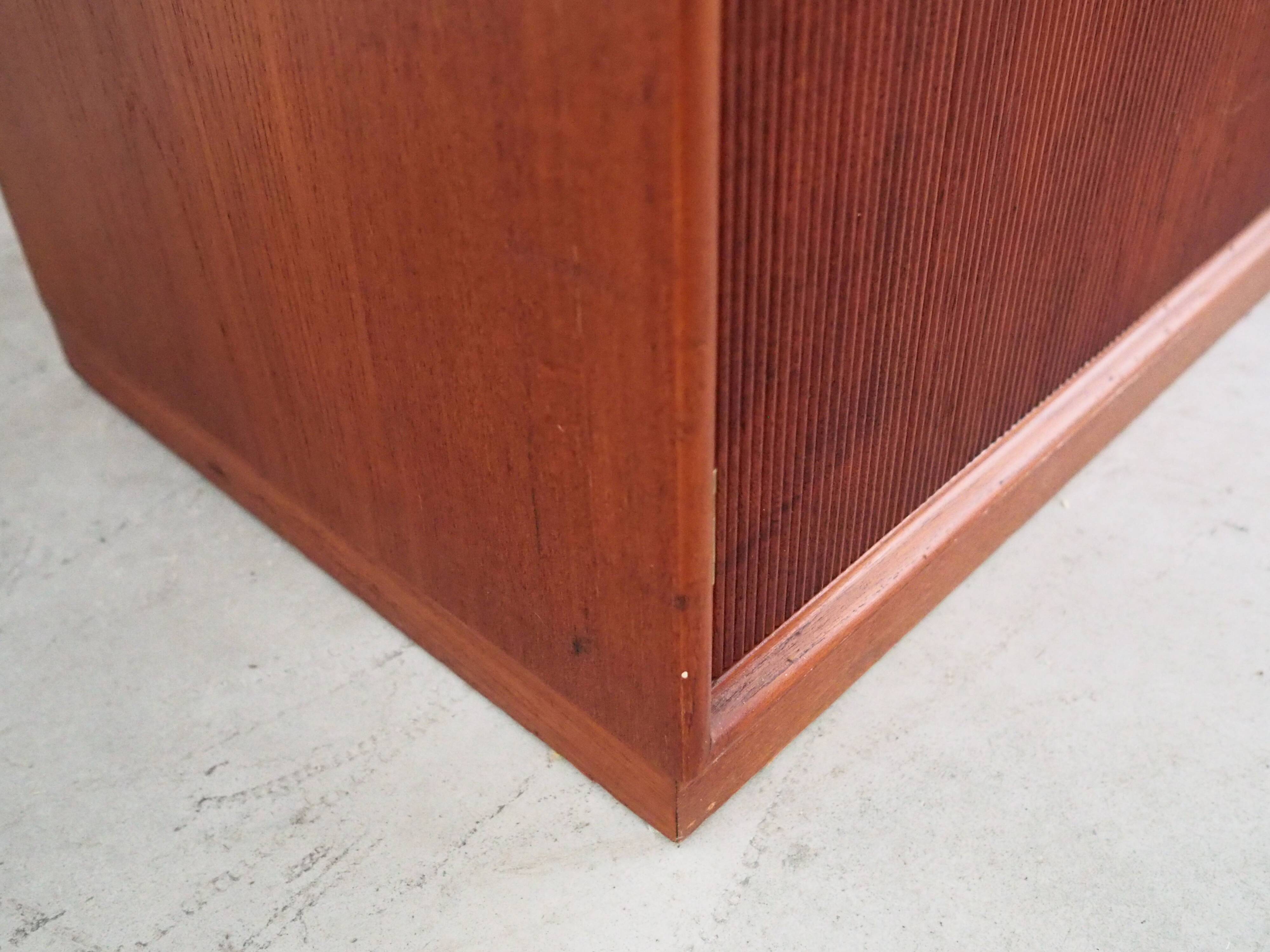 Teak bookcase, Danish design, 1970s, manufactured by Illums Bolighus