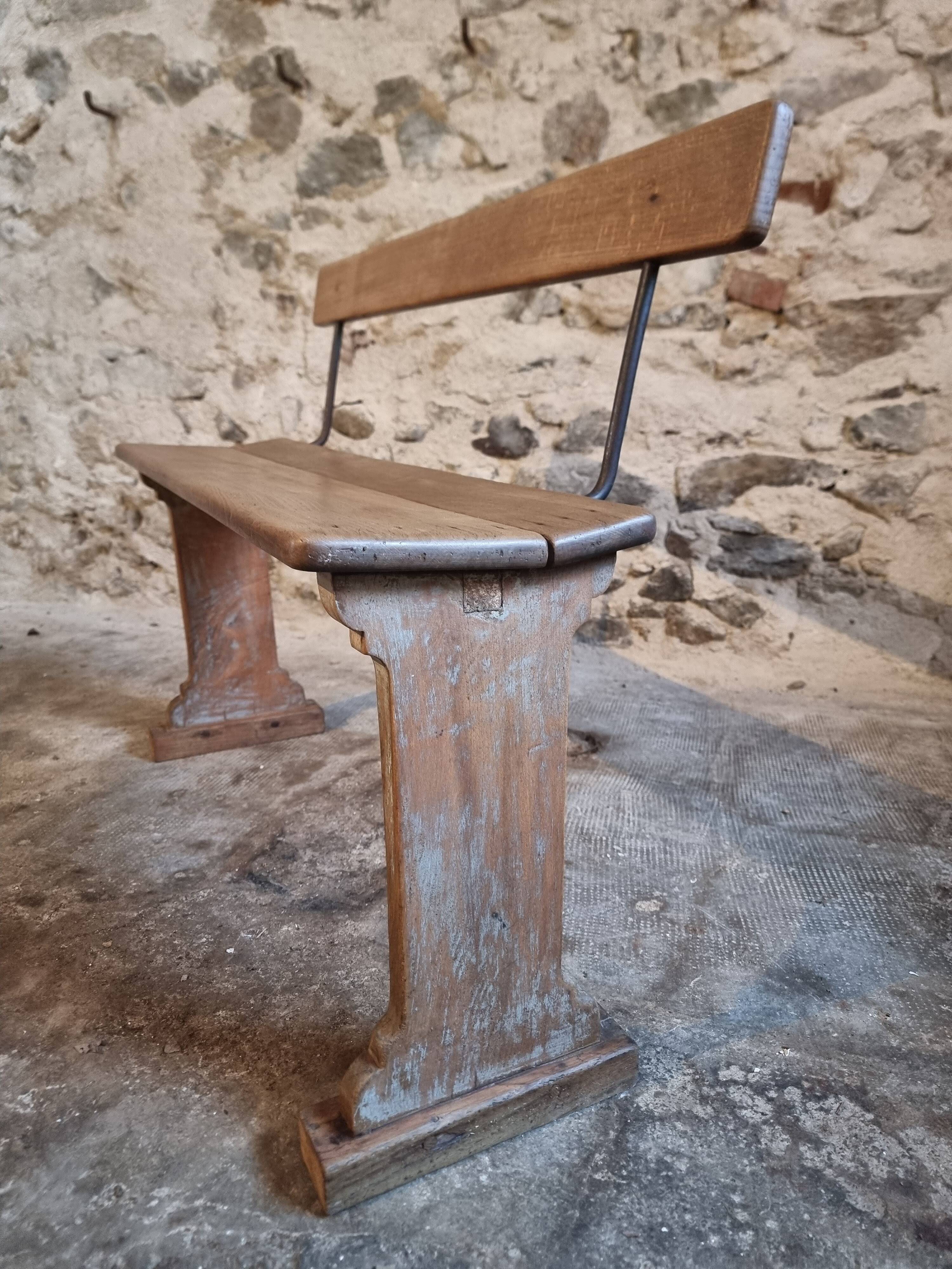 Banc en bois français vintage des années 1920 – Banc en hêtre massif avec dossier
