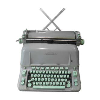 Hermes typewriter