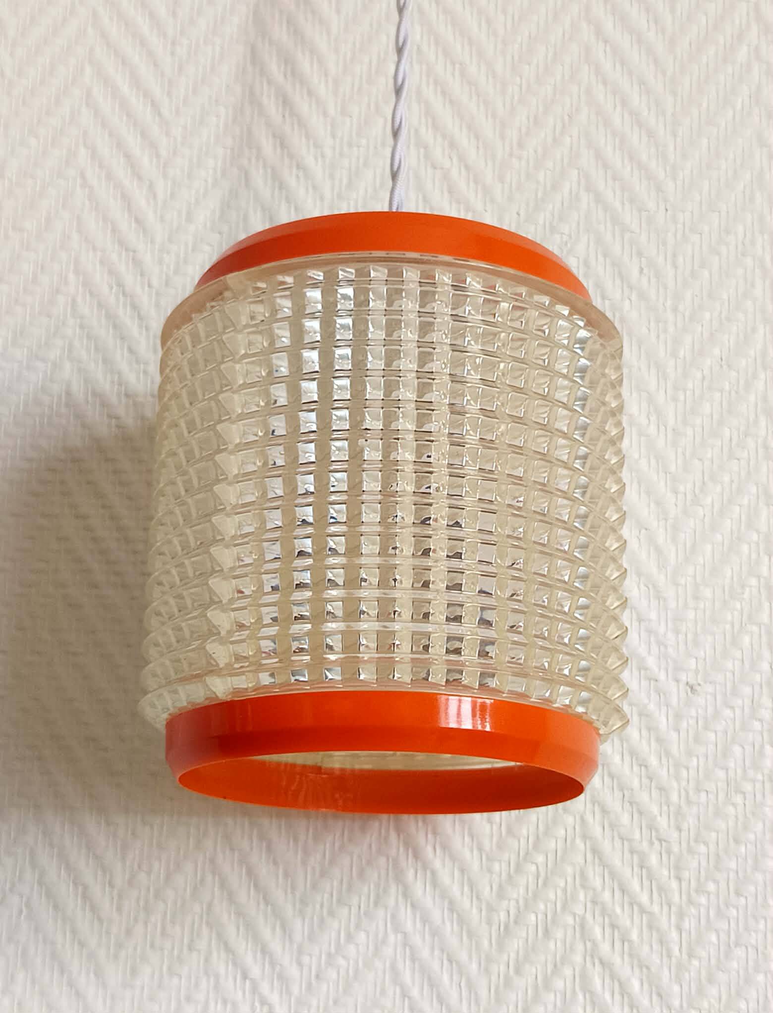 Suspension space age orange 1970