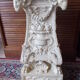 Colonne sellette têtes de béliers