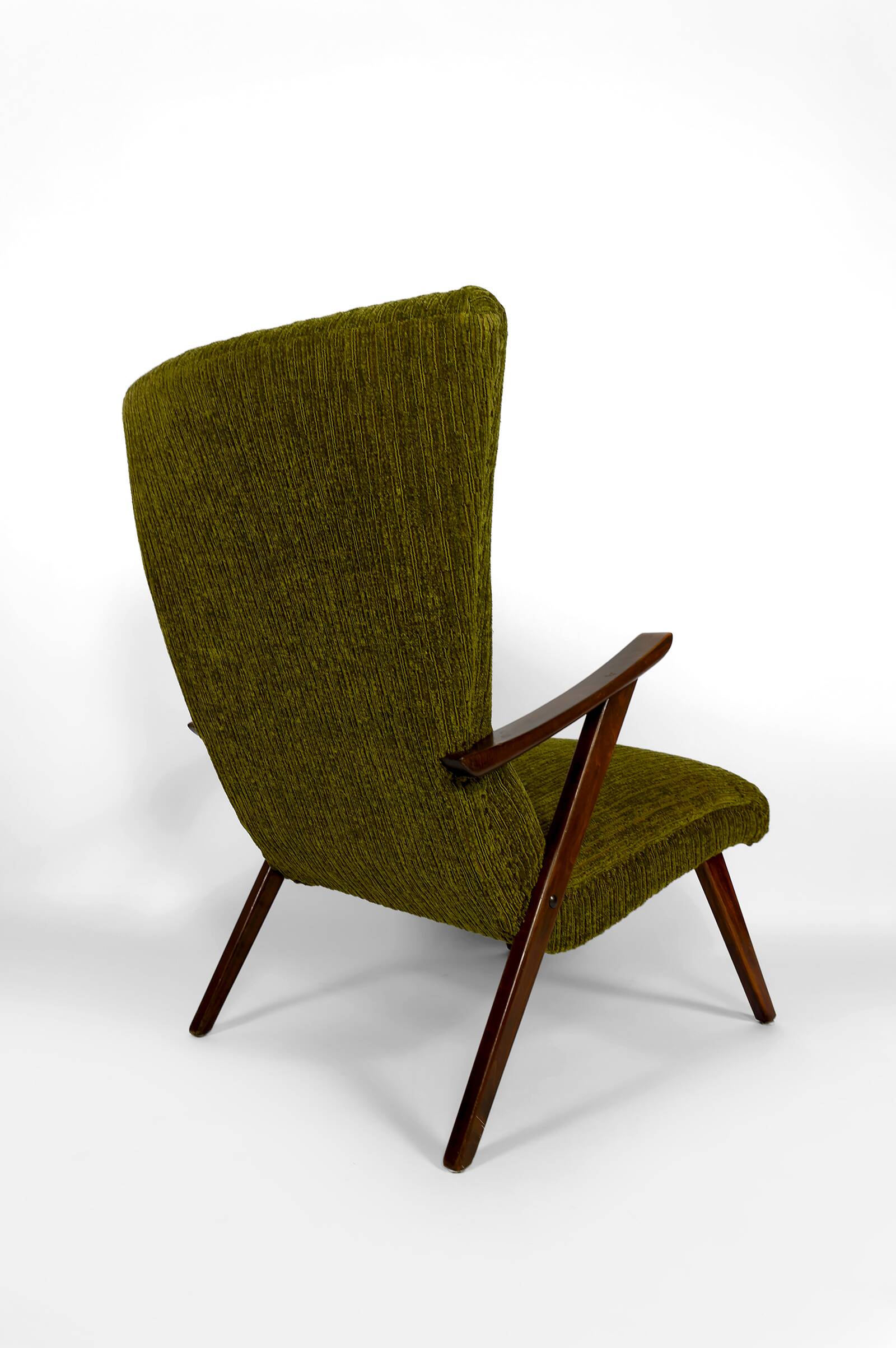 Wingback armchair, Modernist design 1960s – Rare original piece