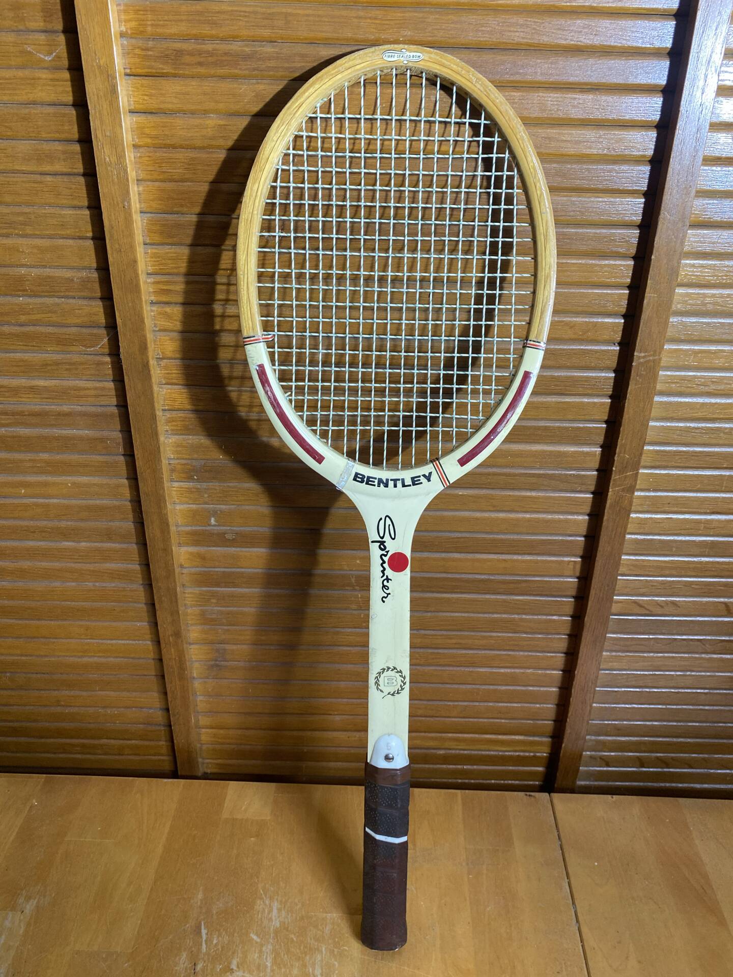Vintage Wooden Tennis Racket BENTLEY Sprinter Sports #E216