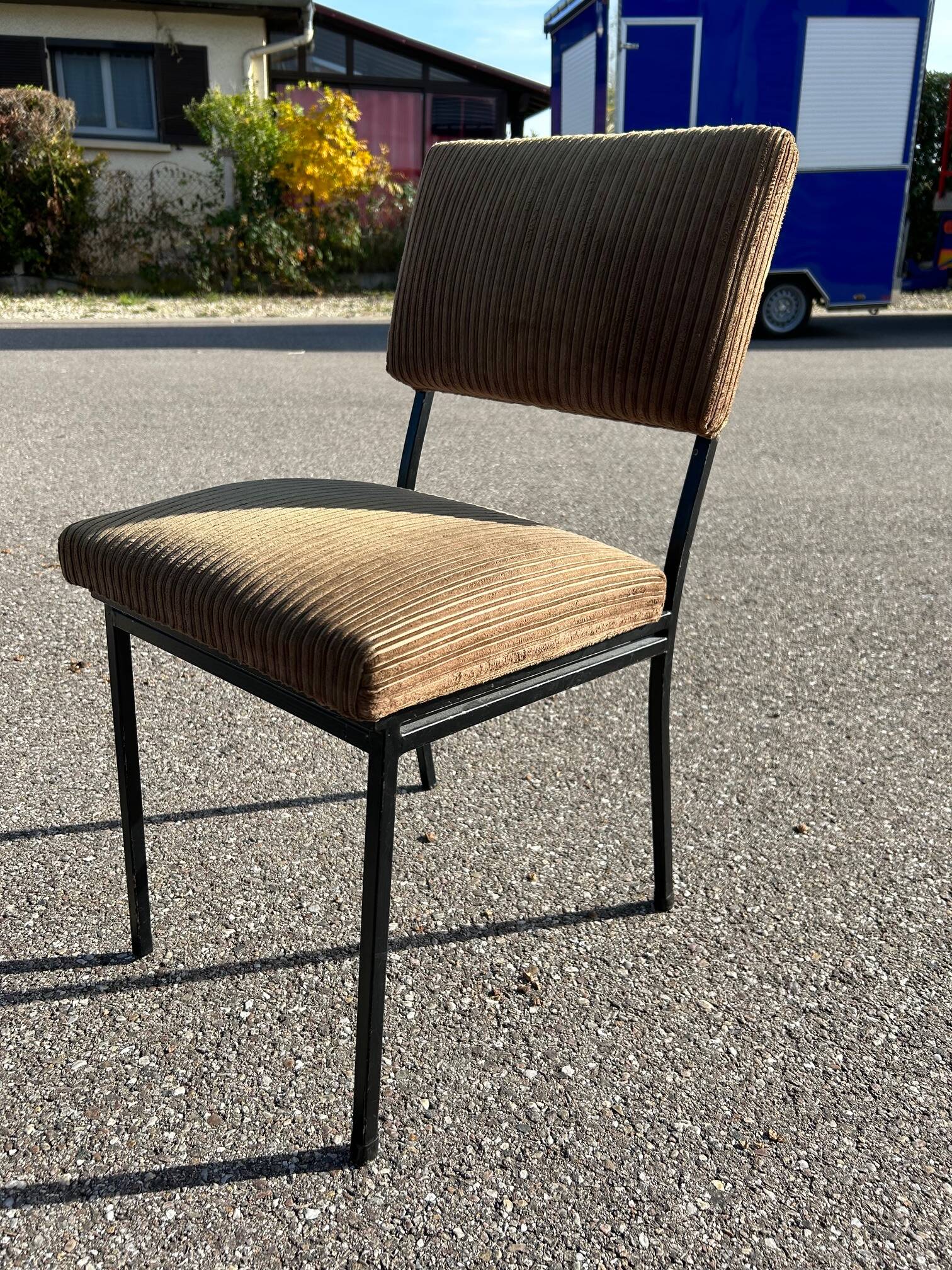 Vintage metal and velvet chair 1950