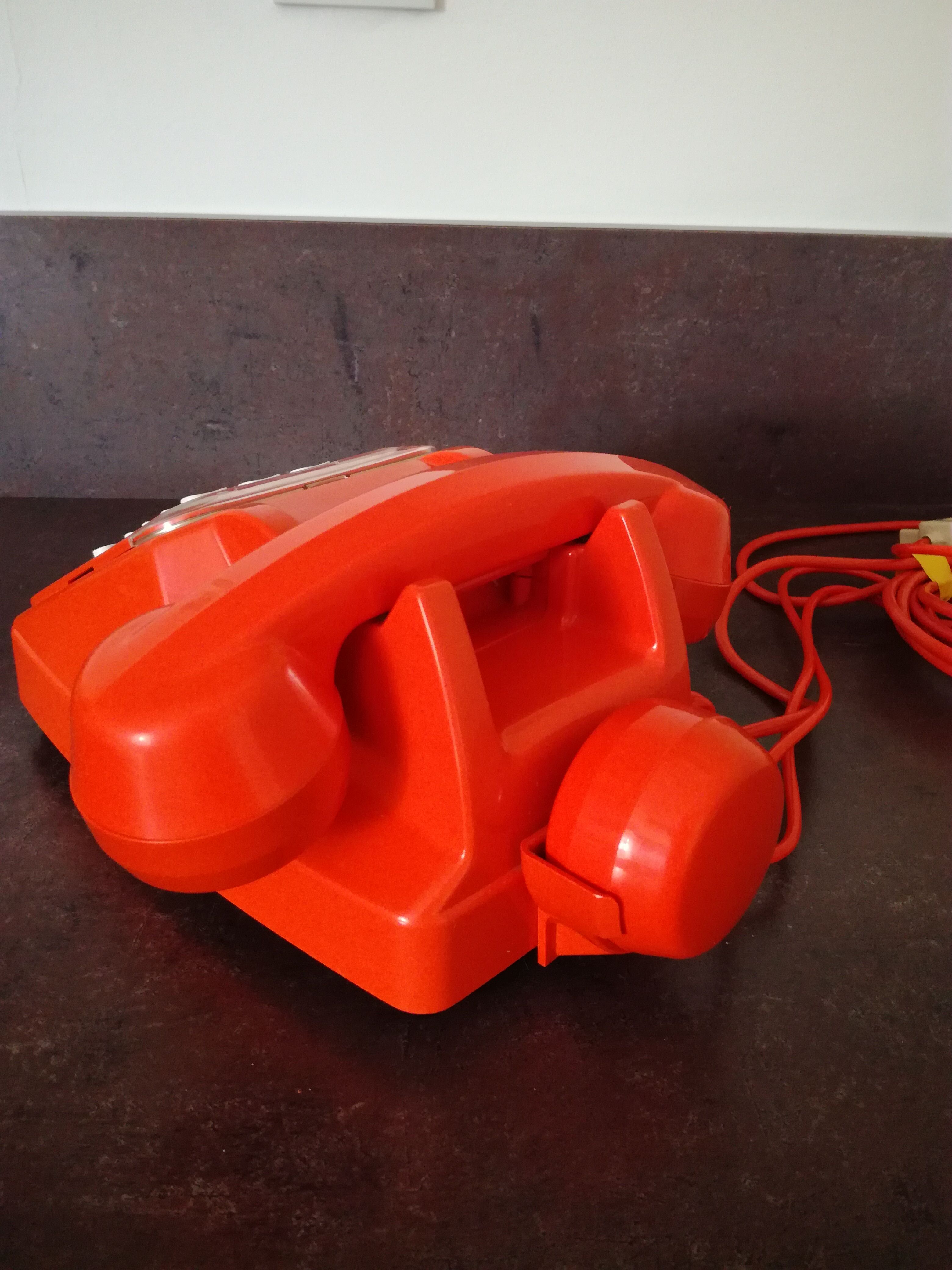 Orange phone